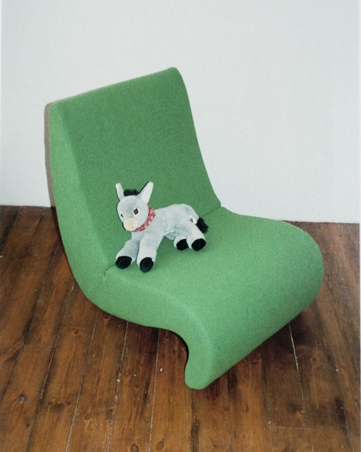 Vitra: At Home – interior spread 3