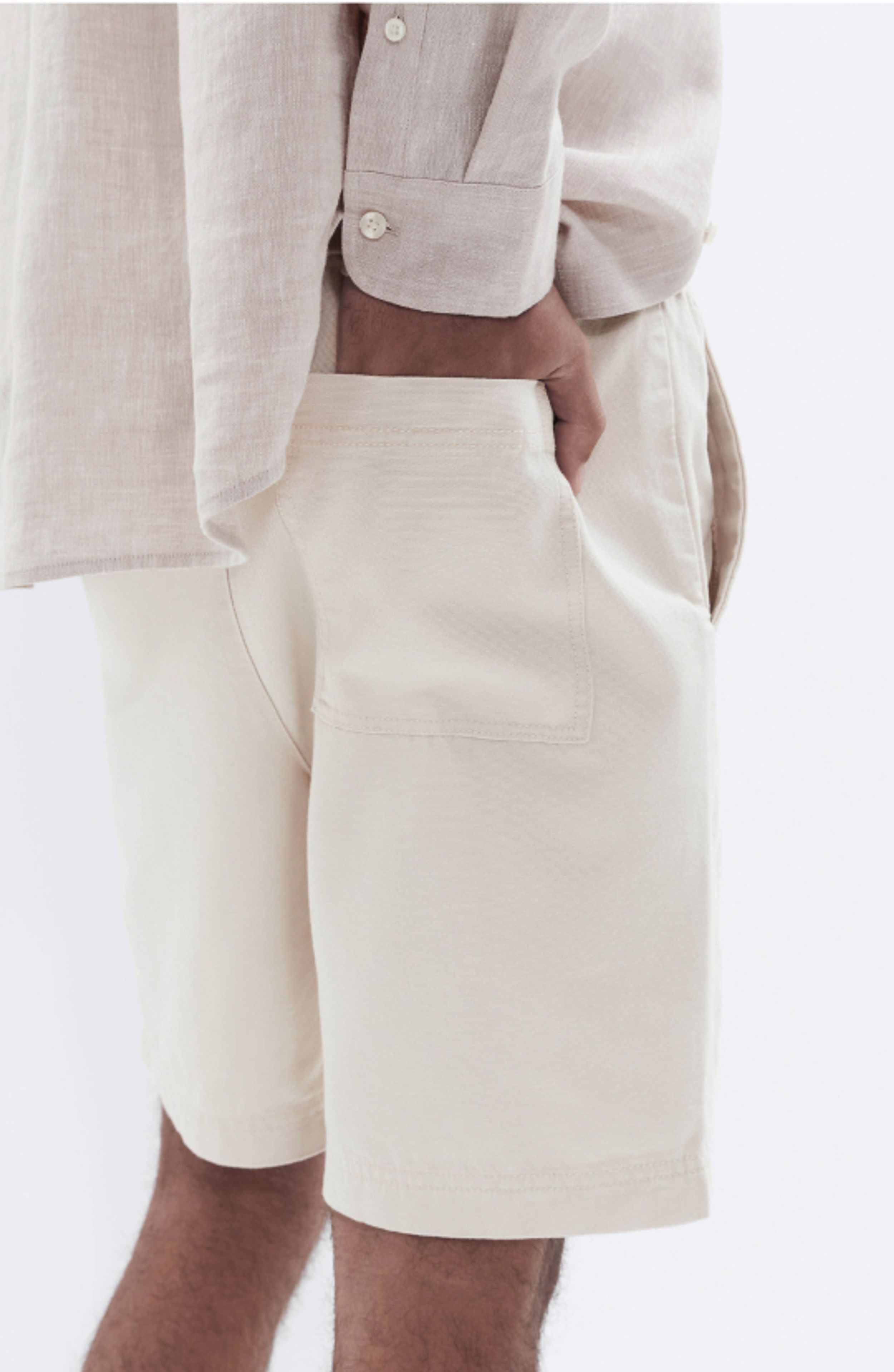 Relaxed Fit Short