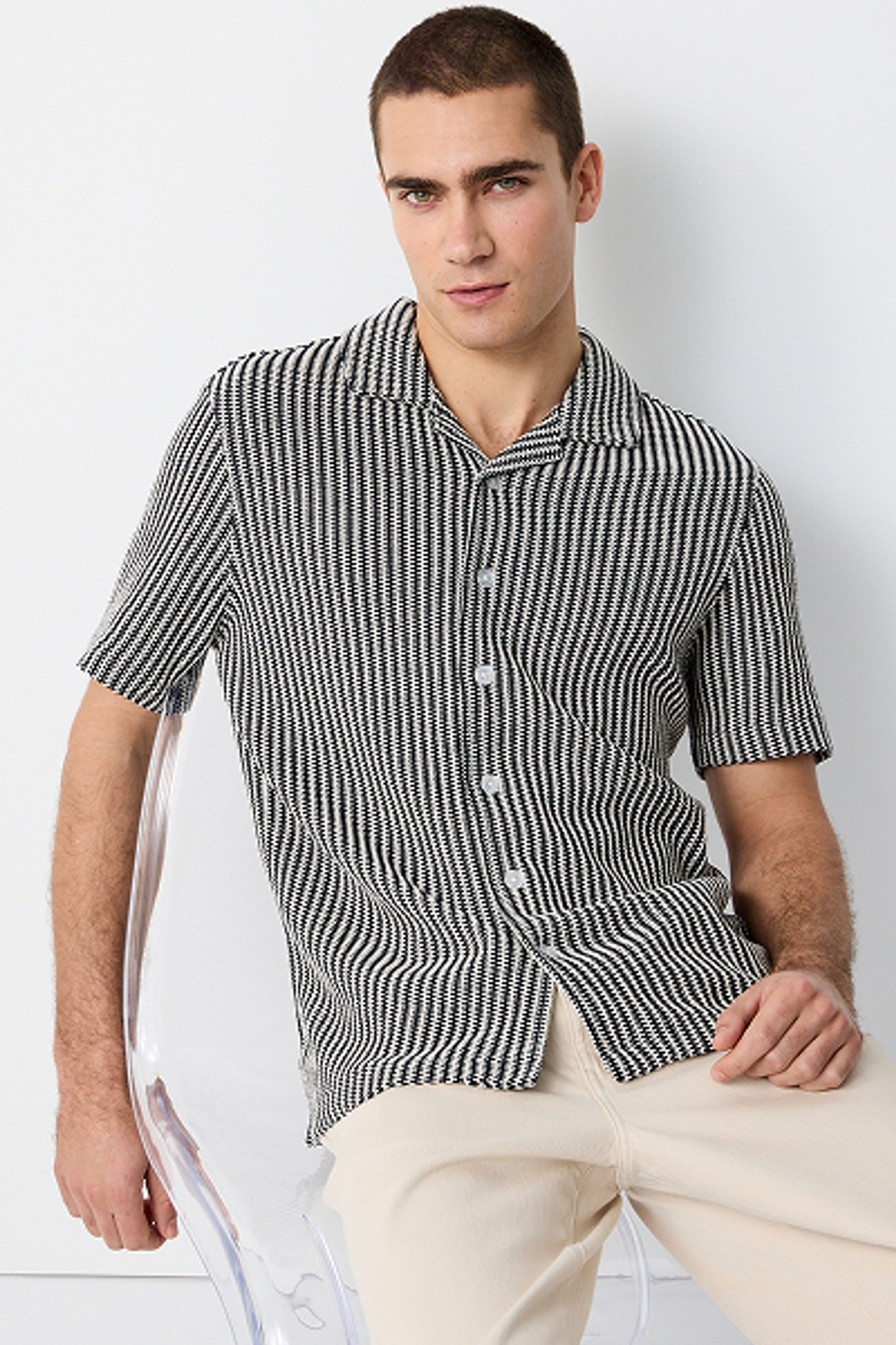 Herringbone Stitch Button Thru