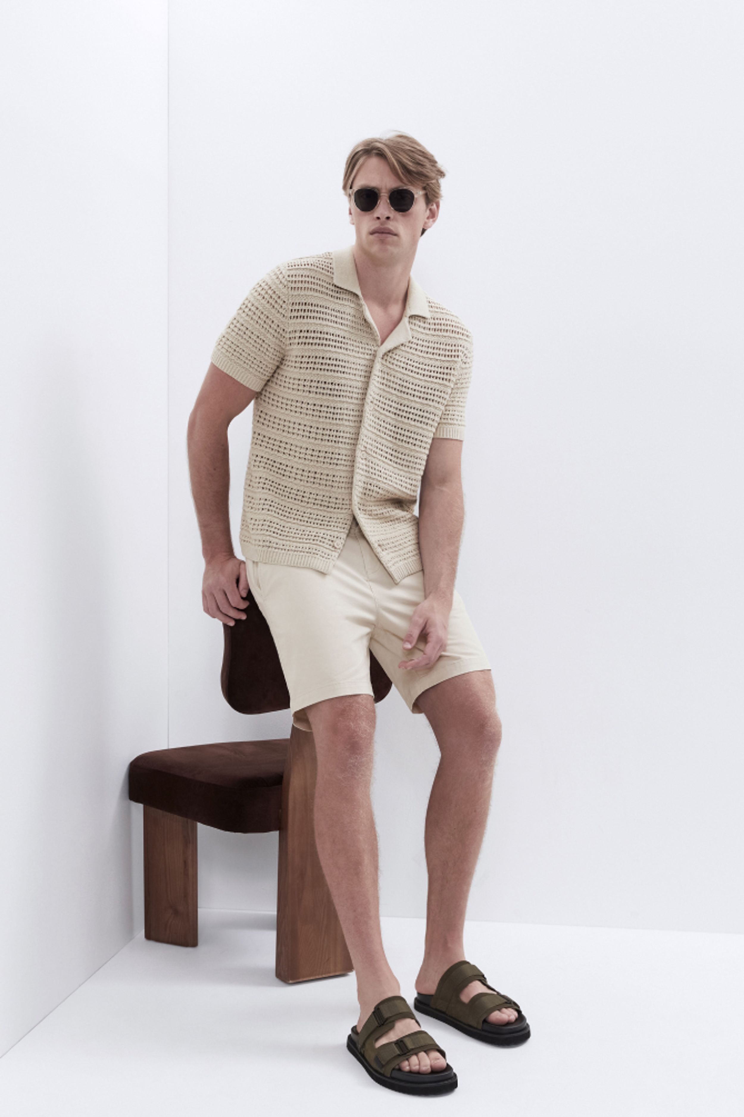 Ladder Stitch Knit Button Thru