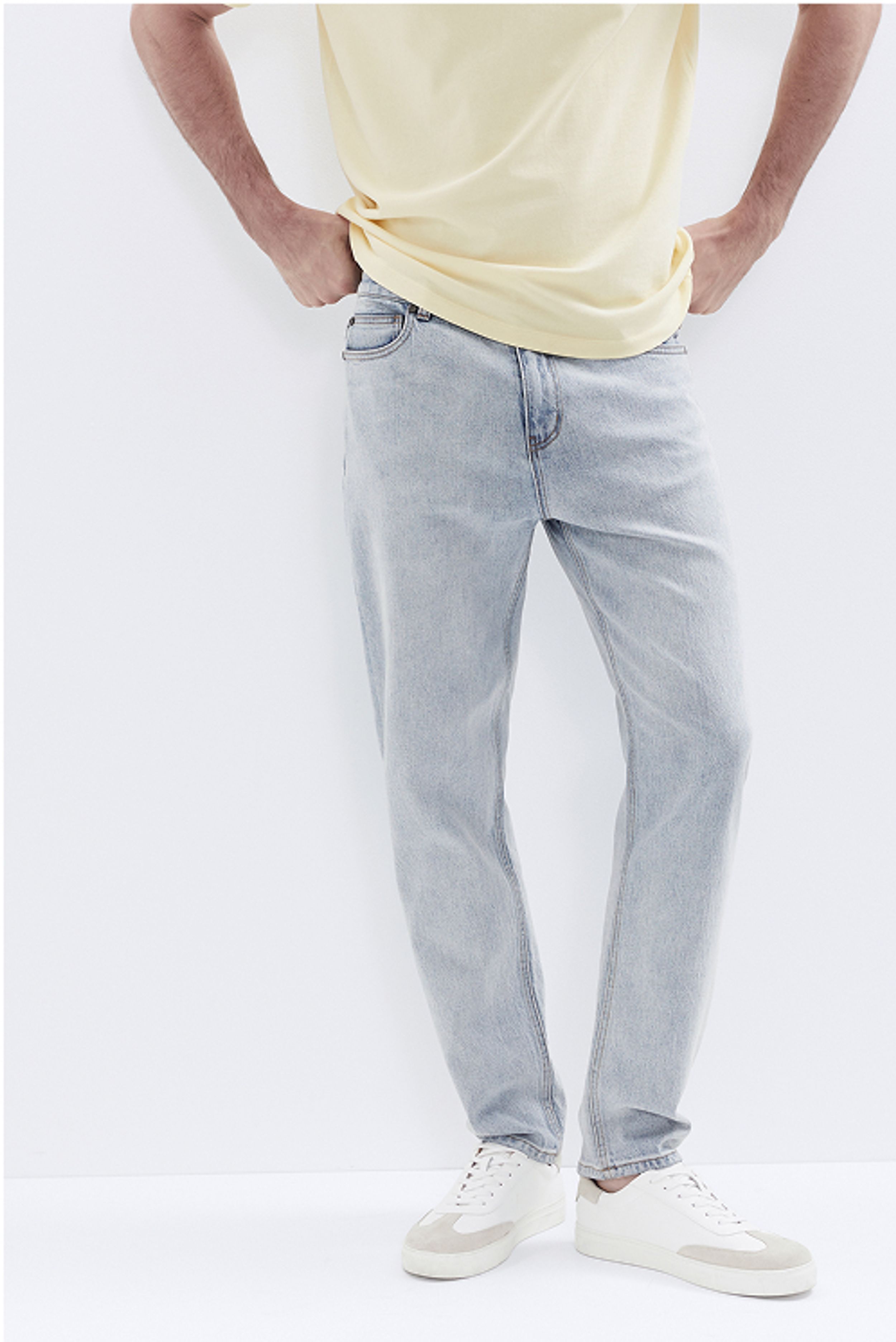 Slim Fit Jean