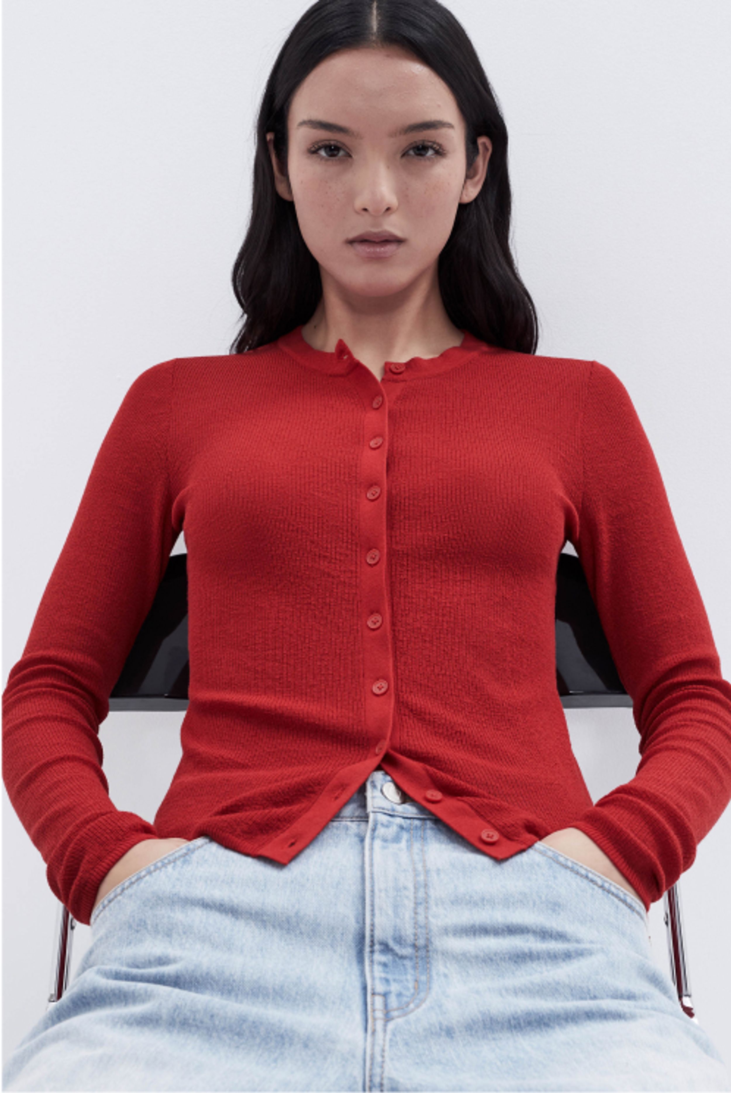 Relaxed Straight Fit Jean