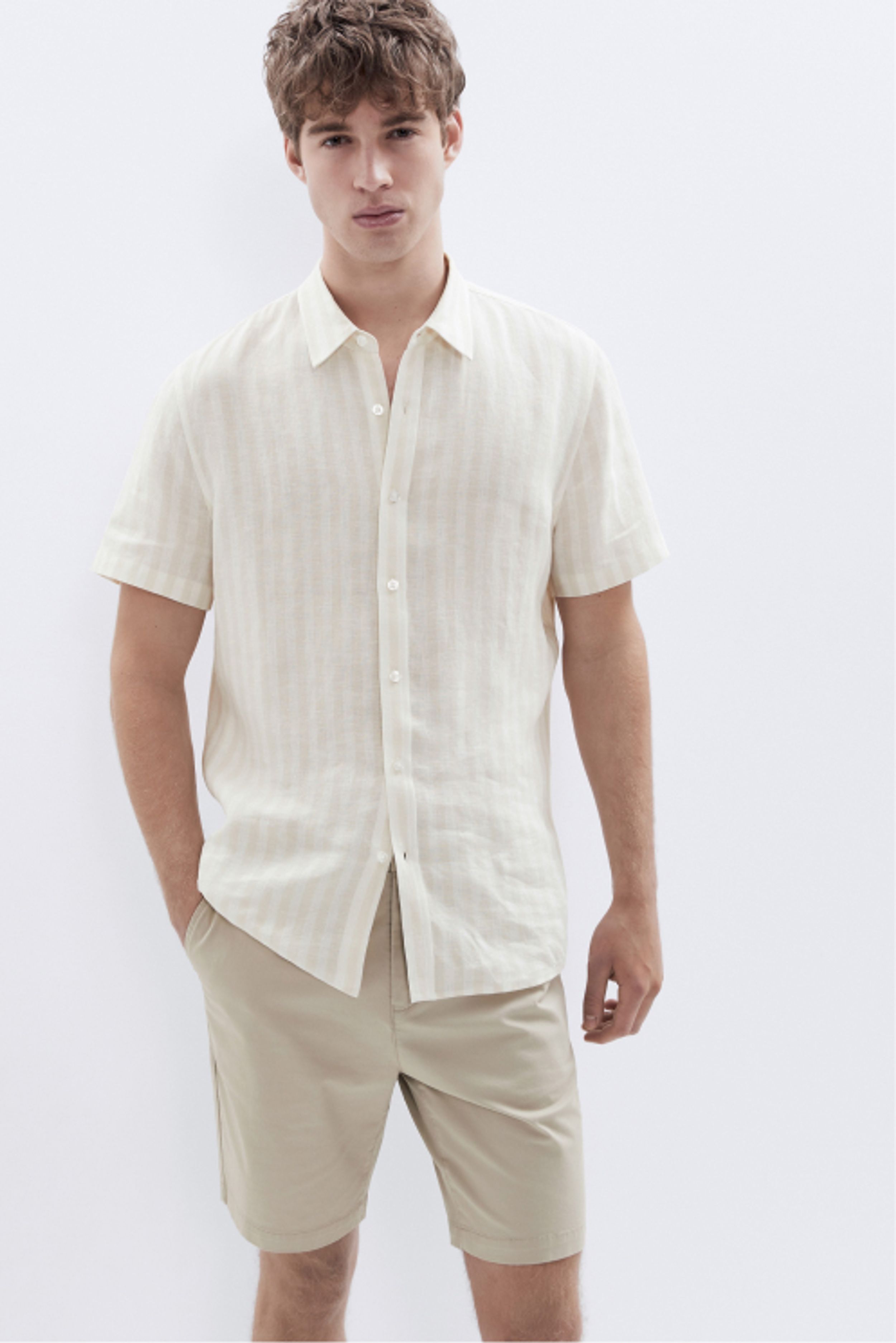 Linen S/S Regular Fit Shirt