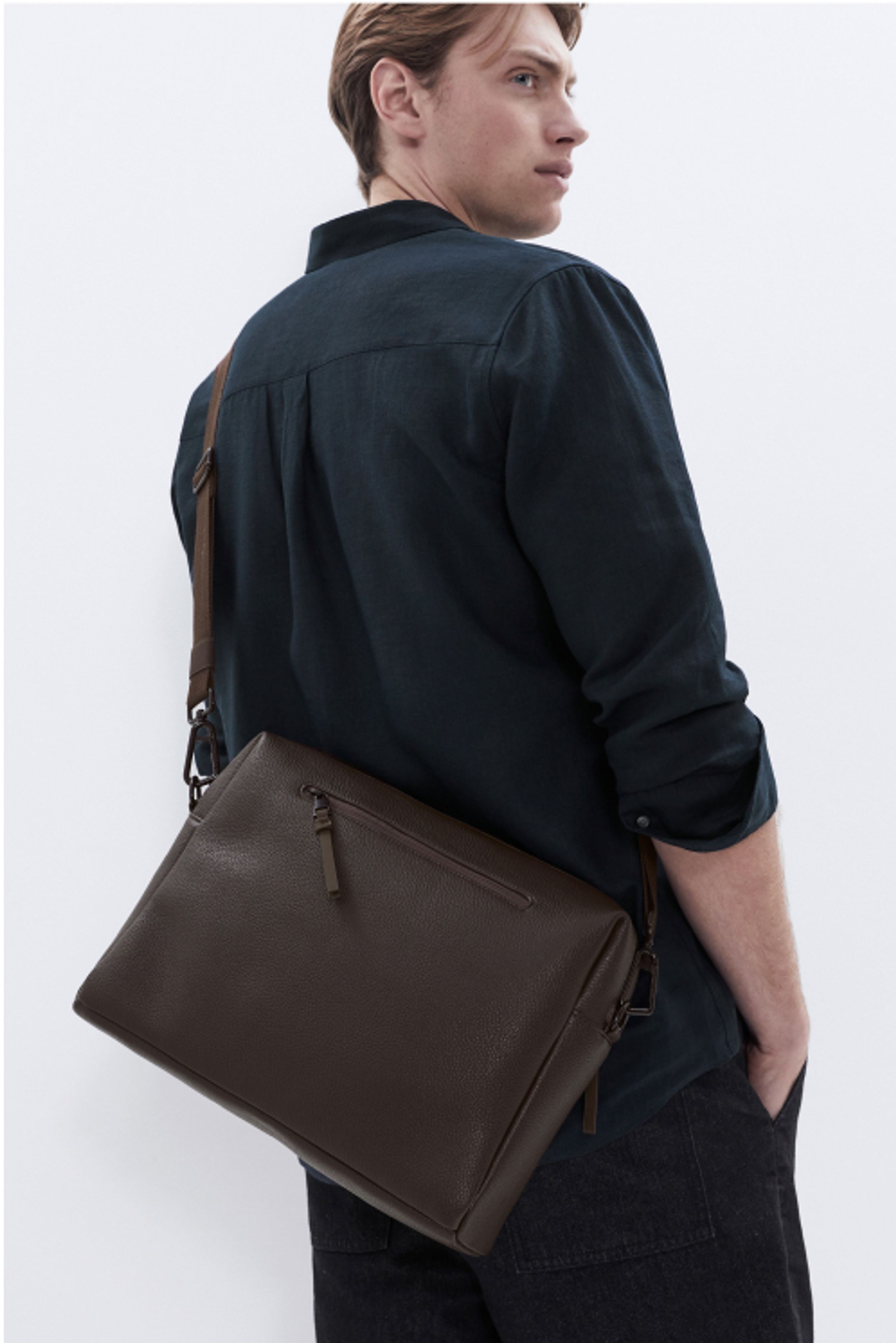 Oliver Travel Bag