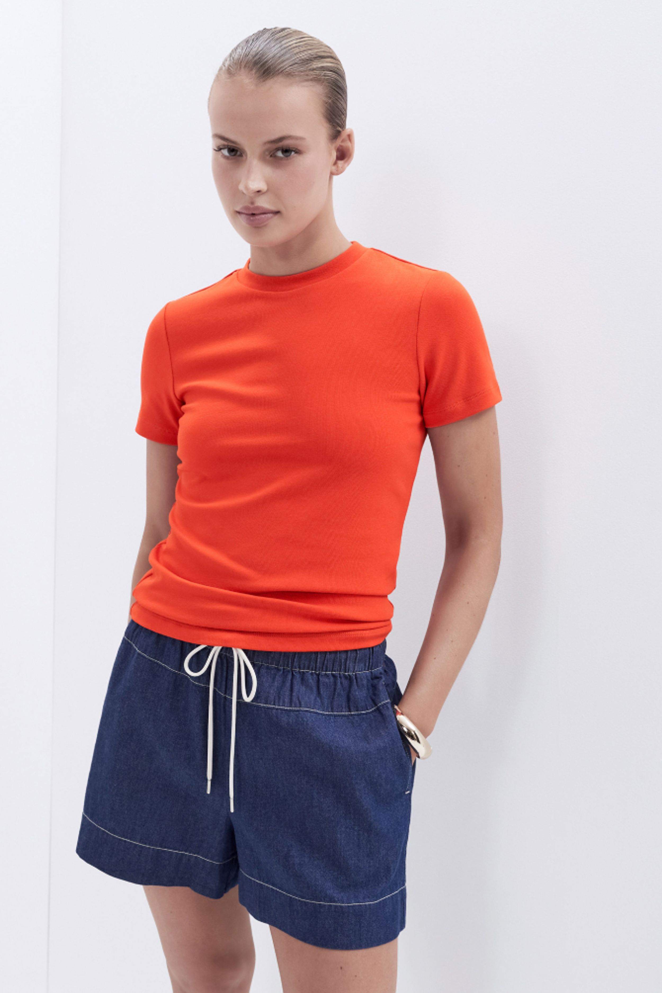 Aus Cotton Fitted Tee