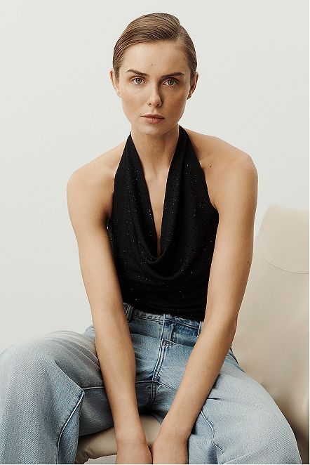 The Classic Oversized Linen Shirt