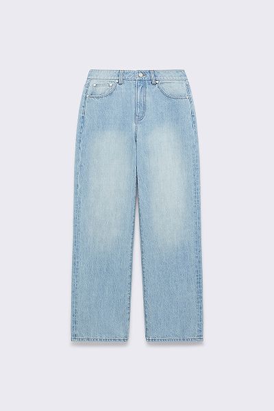 Relaxed Straight Fit Jean