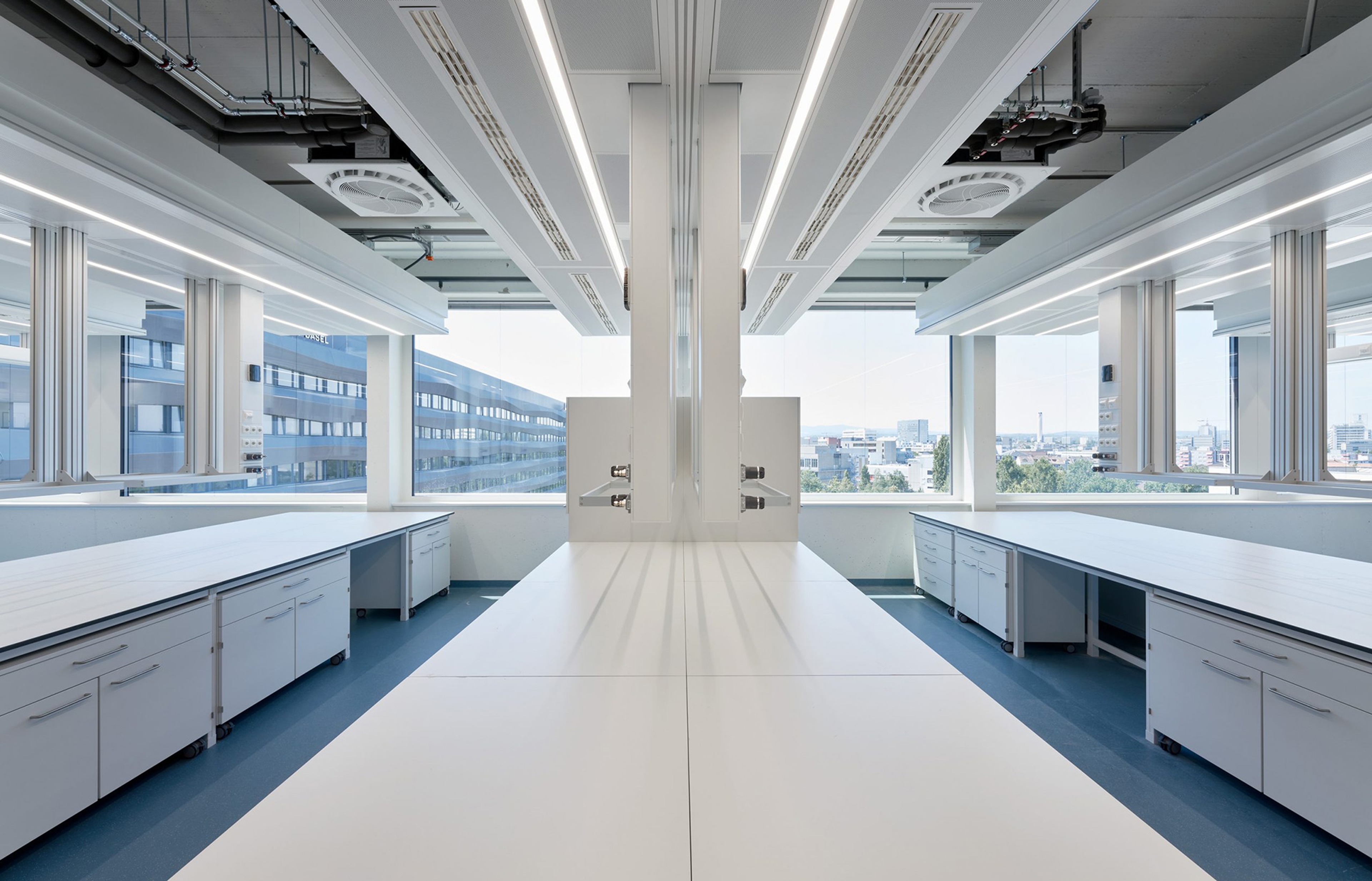Deckenversorgungsmodul - Modulares Deckensystem Deckenversorgungsmodul - Modulares Deckensystem