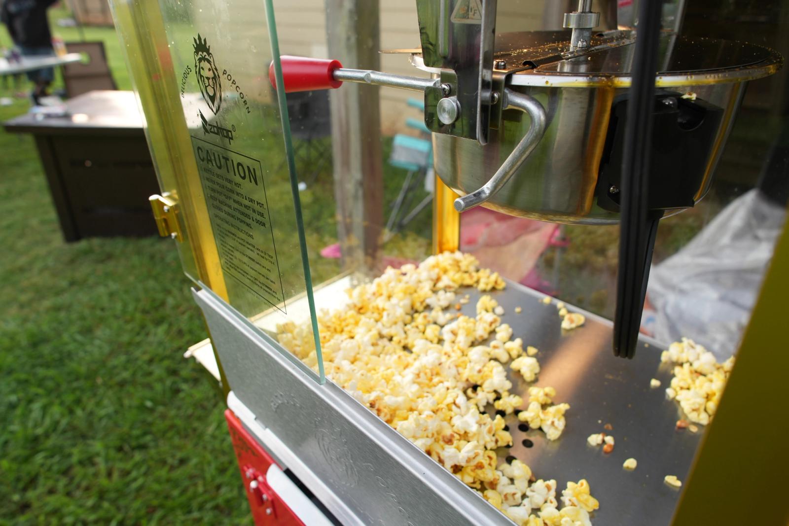 A popcorn machine