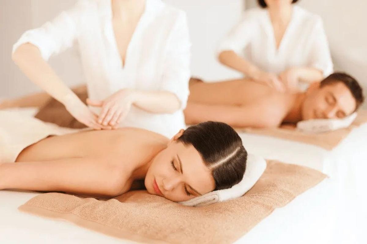 A weekend at the SPA and a massage for couples