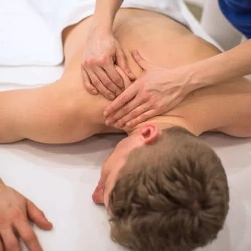 Therapeutic back massage at Chill City SPA in Poznań