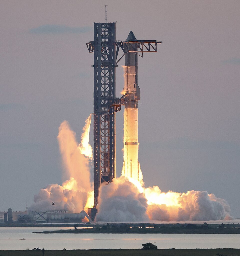 Starship ignition during launch on its fifth flight