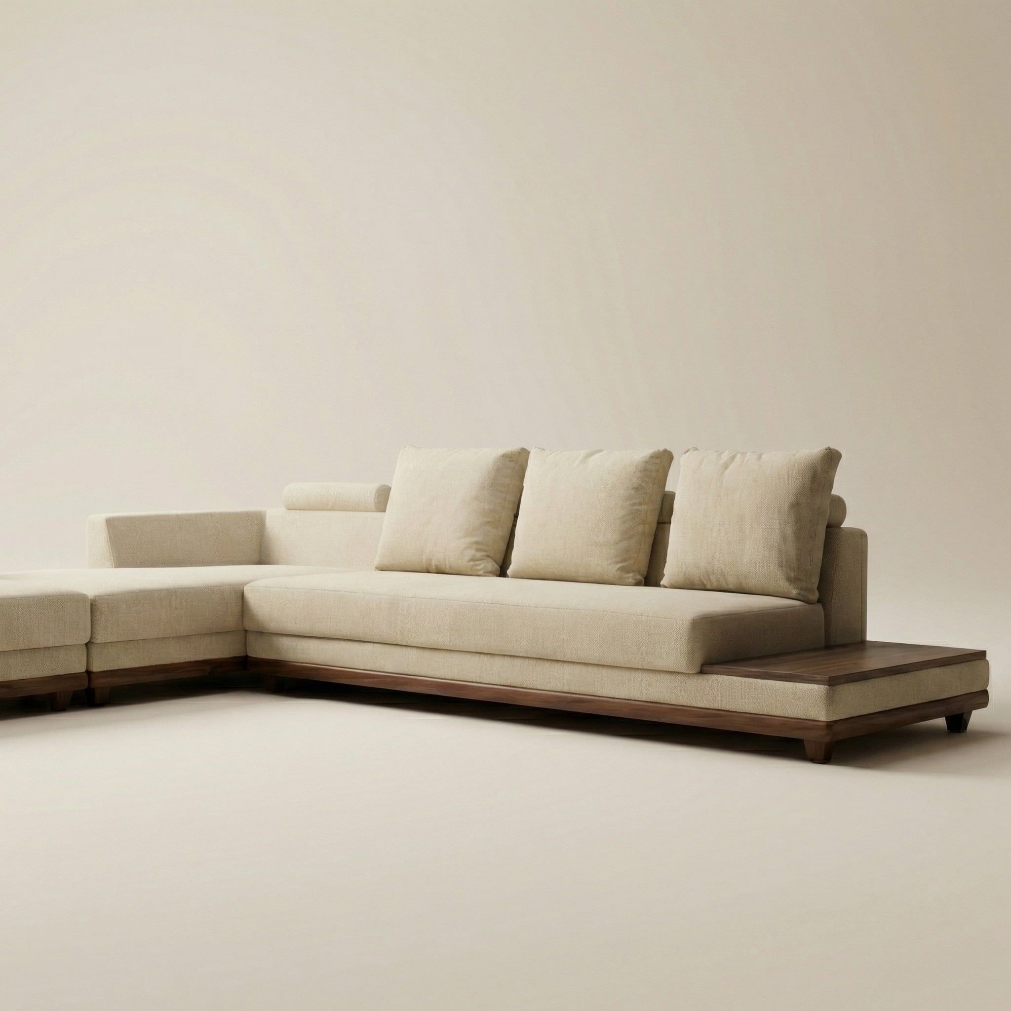 Linea Sofa - View 2
