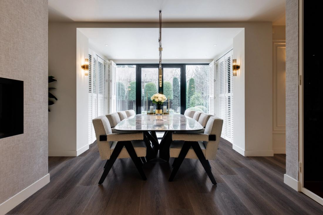 Select Dark Brown – PVC-vloer in houtlook van The Art of Living