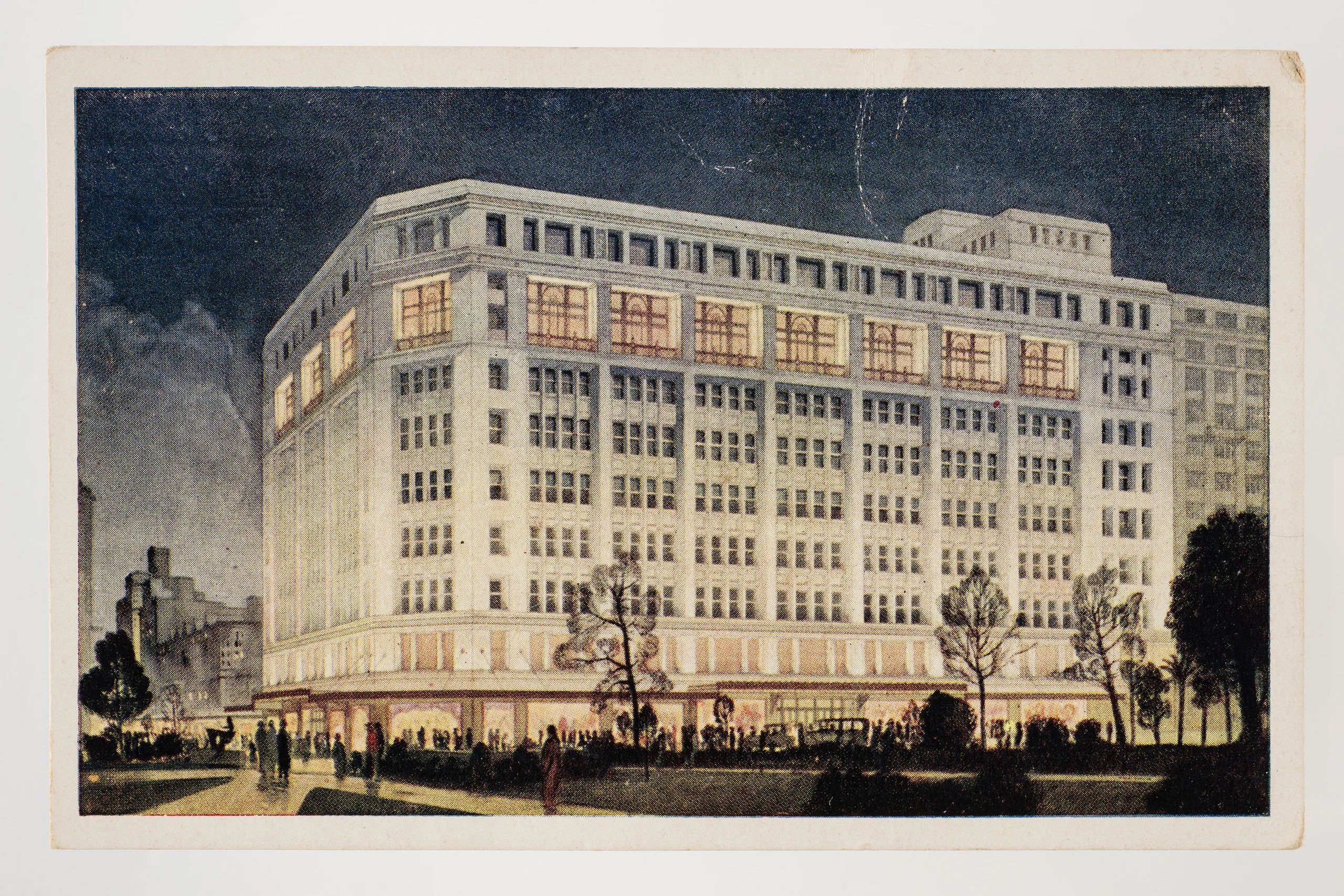 Loose postcard, David Jones store, in colour.