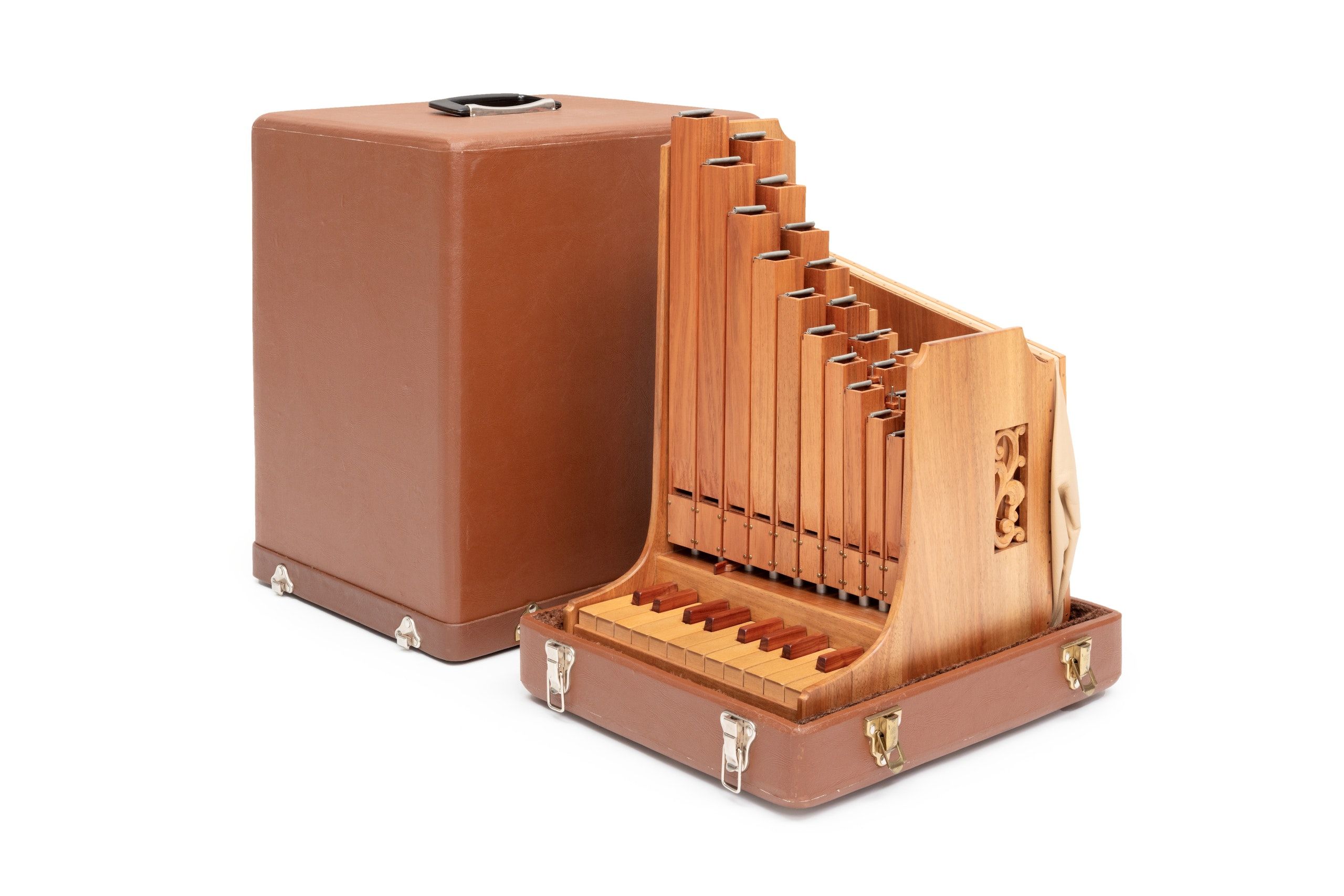 Squared Tasmanian blackwood miniature organ with square case and clasps