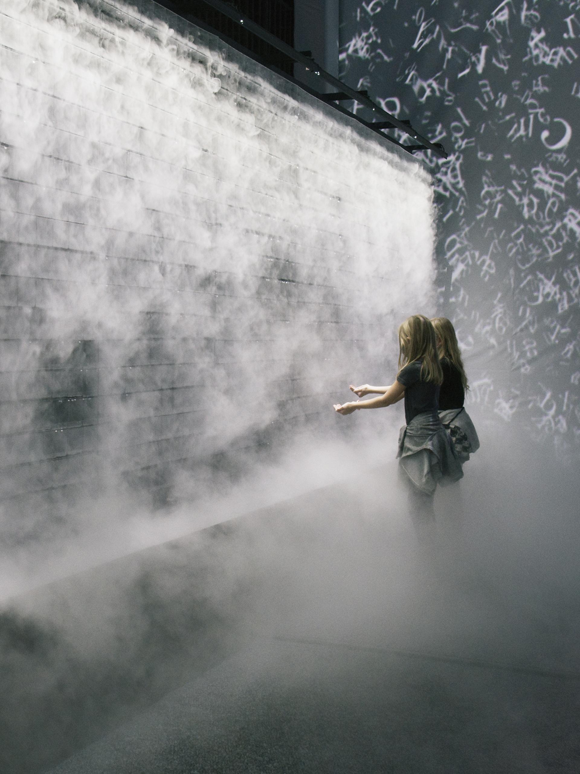 wall of mist with child