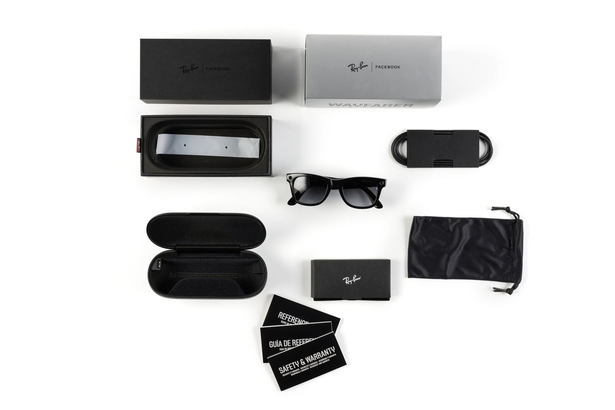 Packaging and glasses in black and grey.