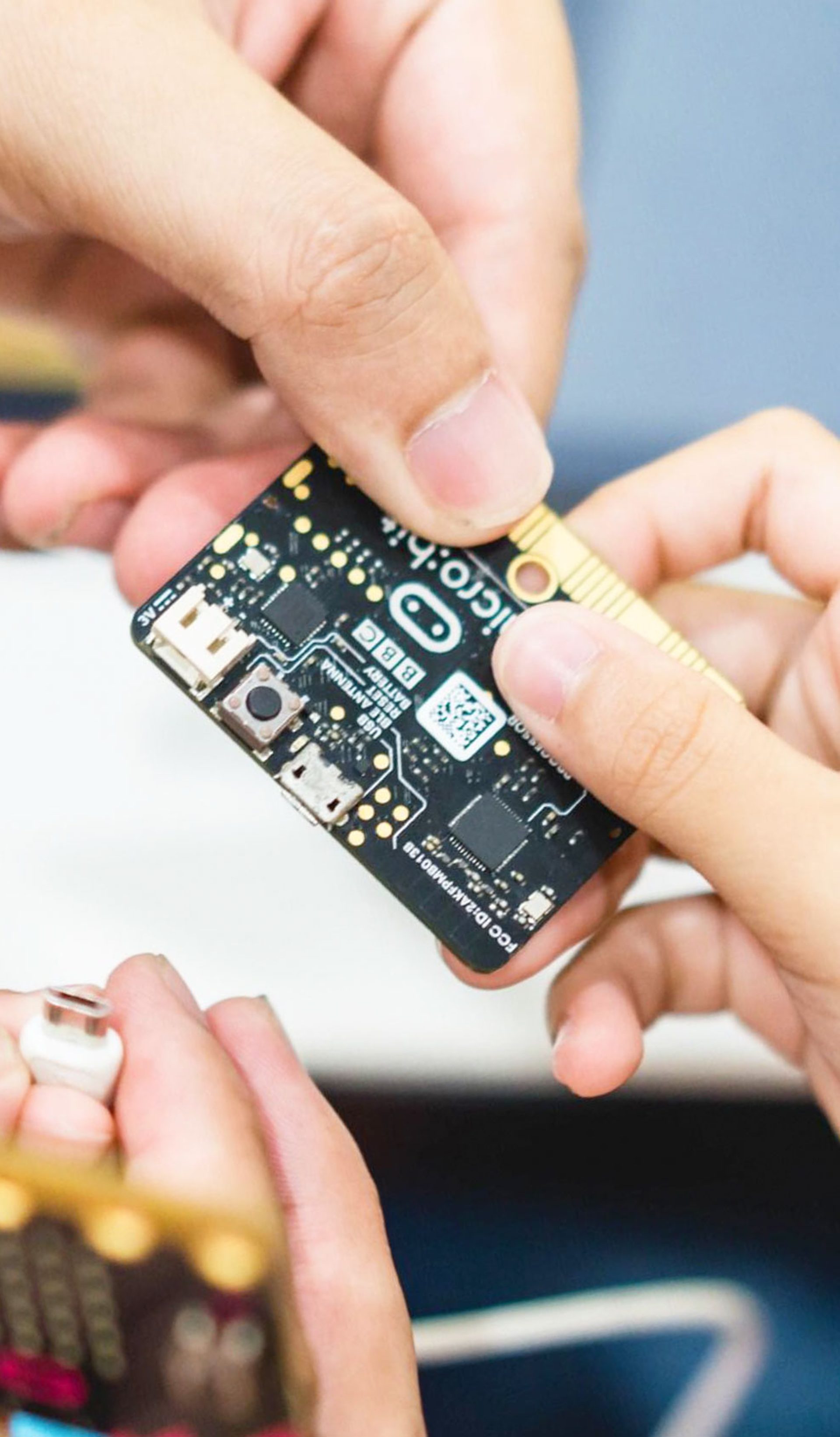 Introduction to coding with micro:bit (Ages 7–12)