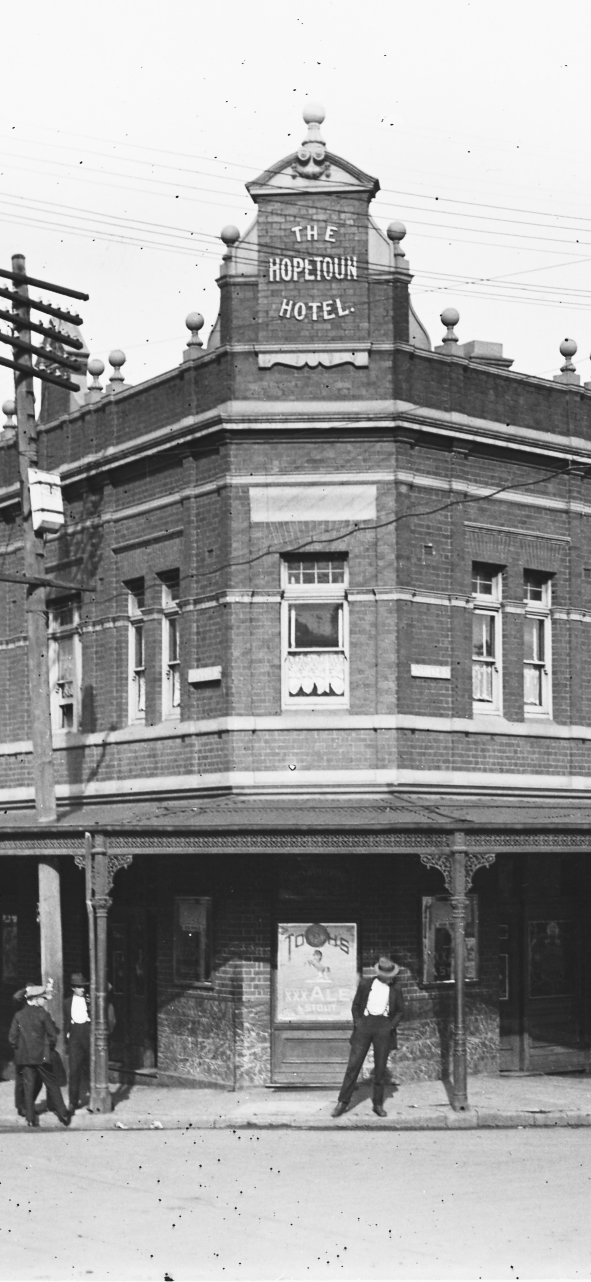 Powerhouse Late: Hopetoun