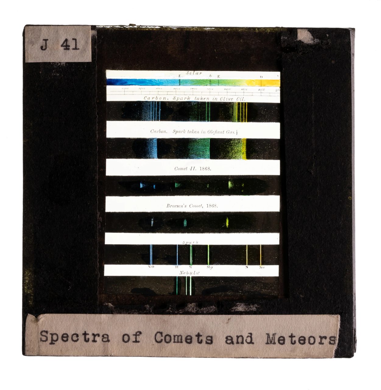 Lantern slide of comets colour spectrums