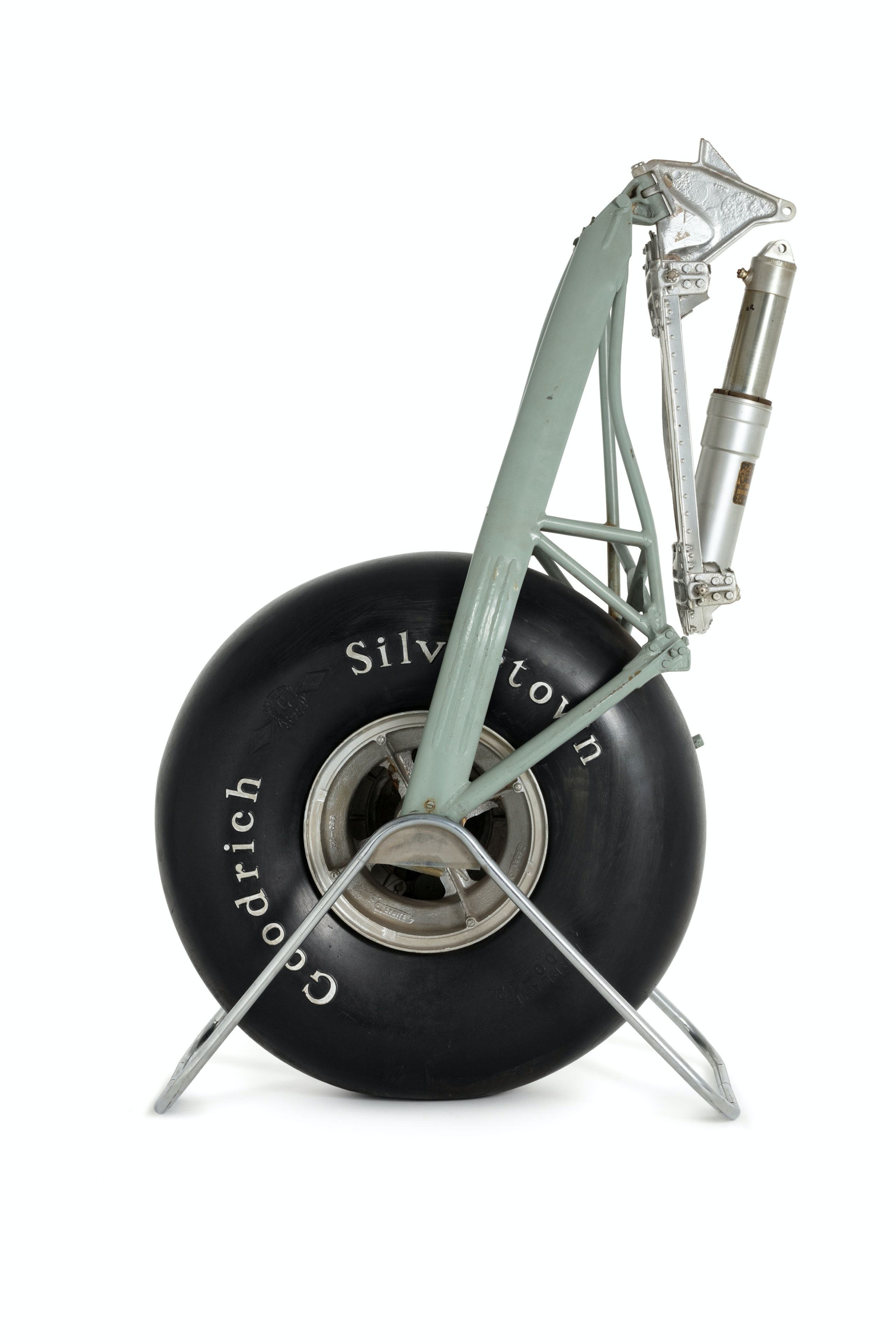 Airplane wheel and metal fixture