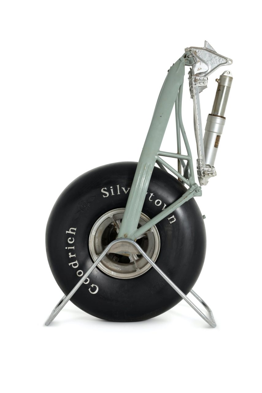 Airplane wheel and metal fixture