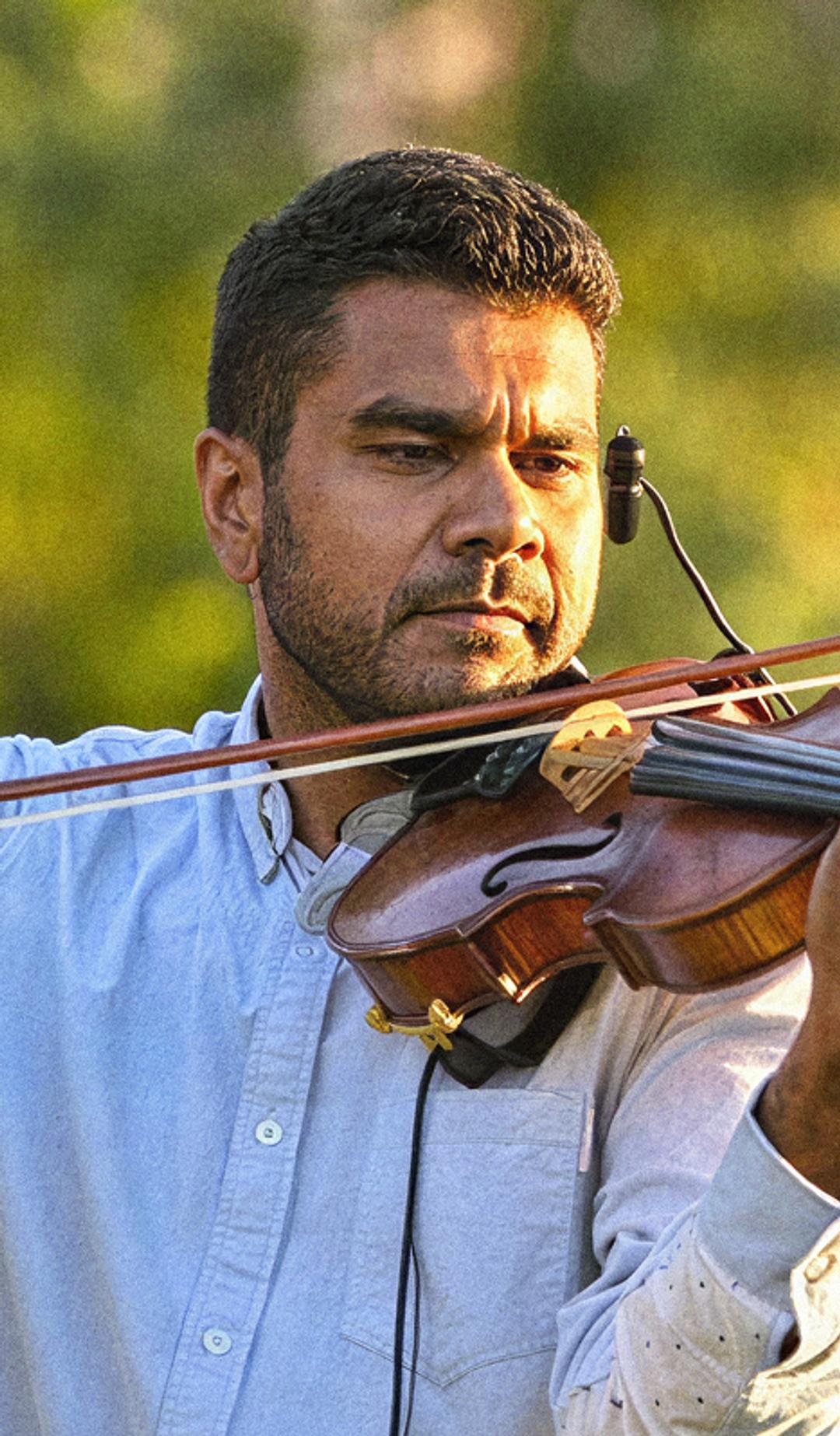Eric Avery & salllvage
