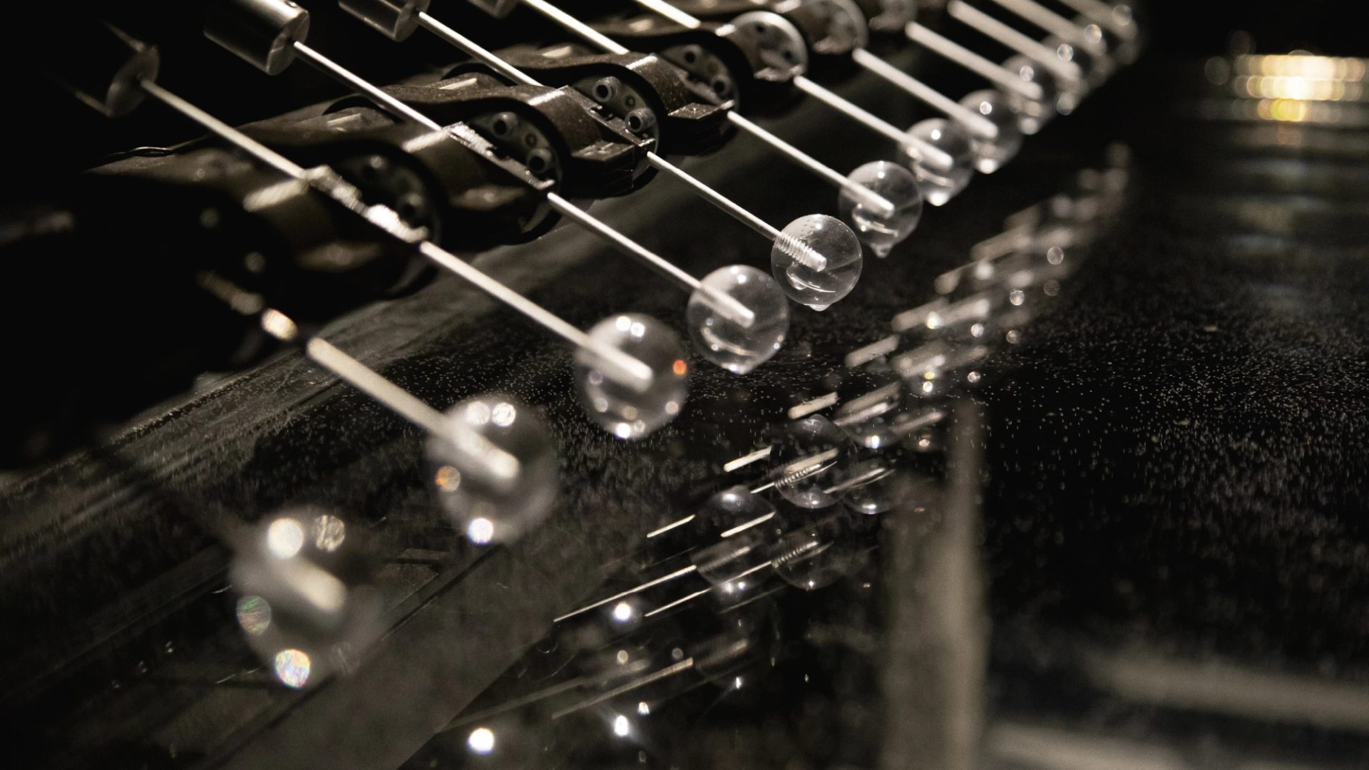 metal and glass mechanics