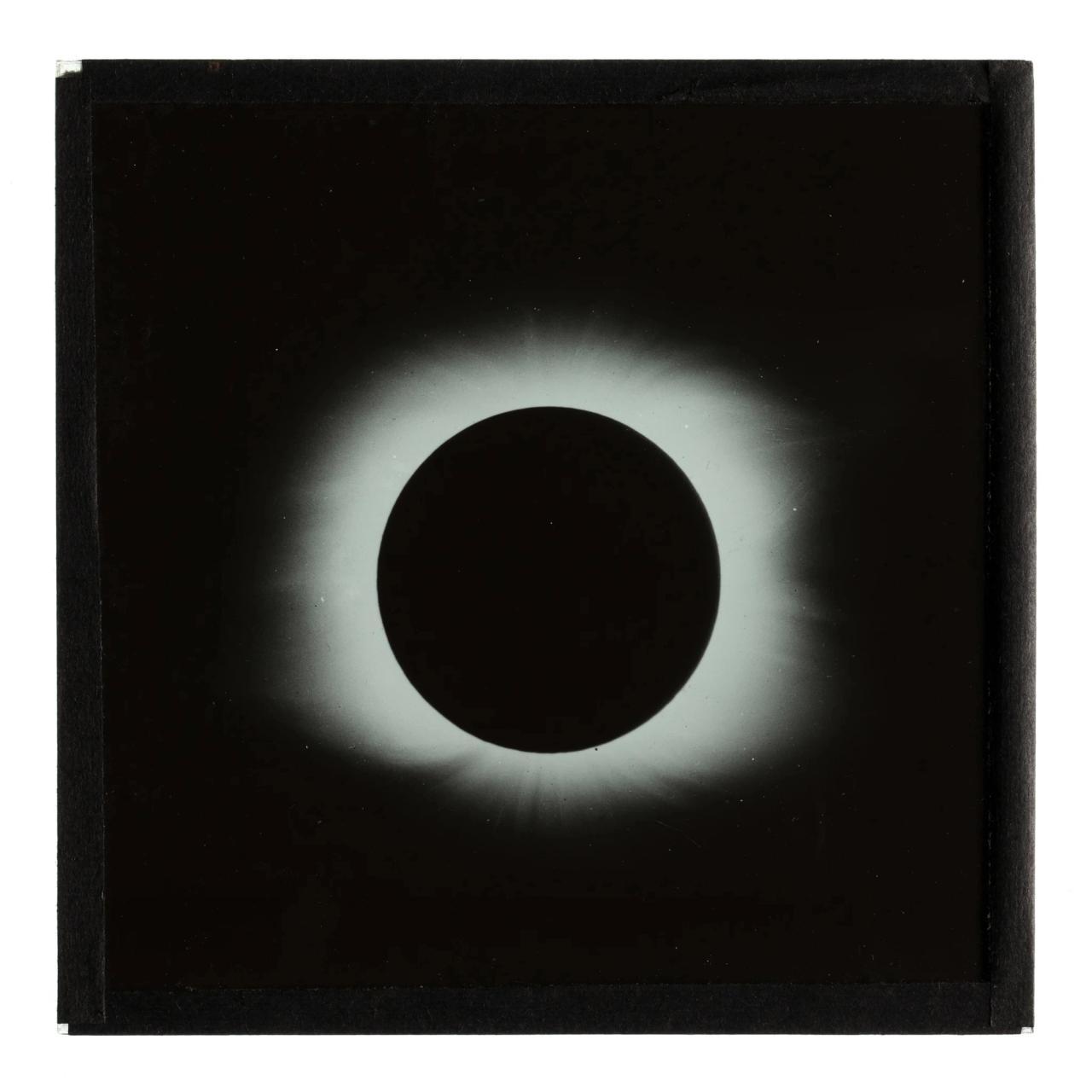 Glass plate slide, eclipse