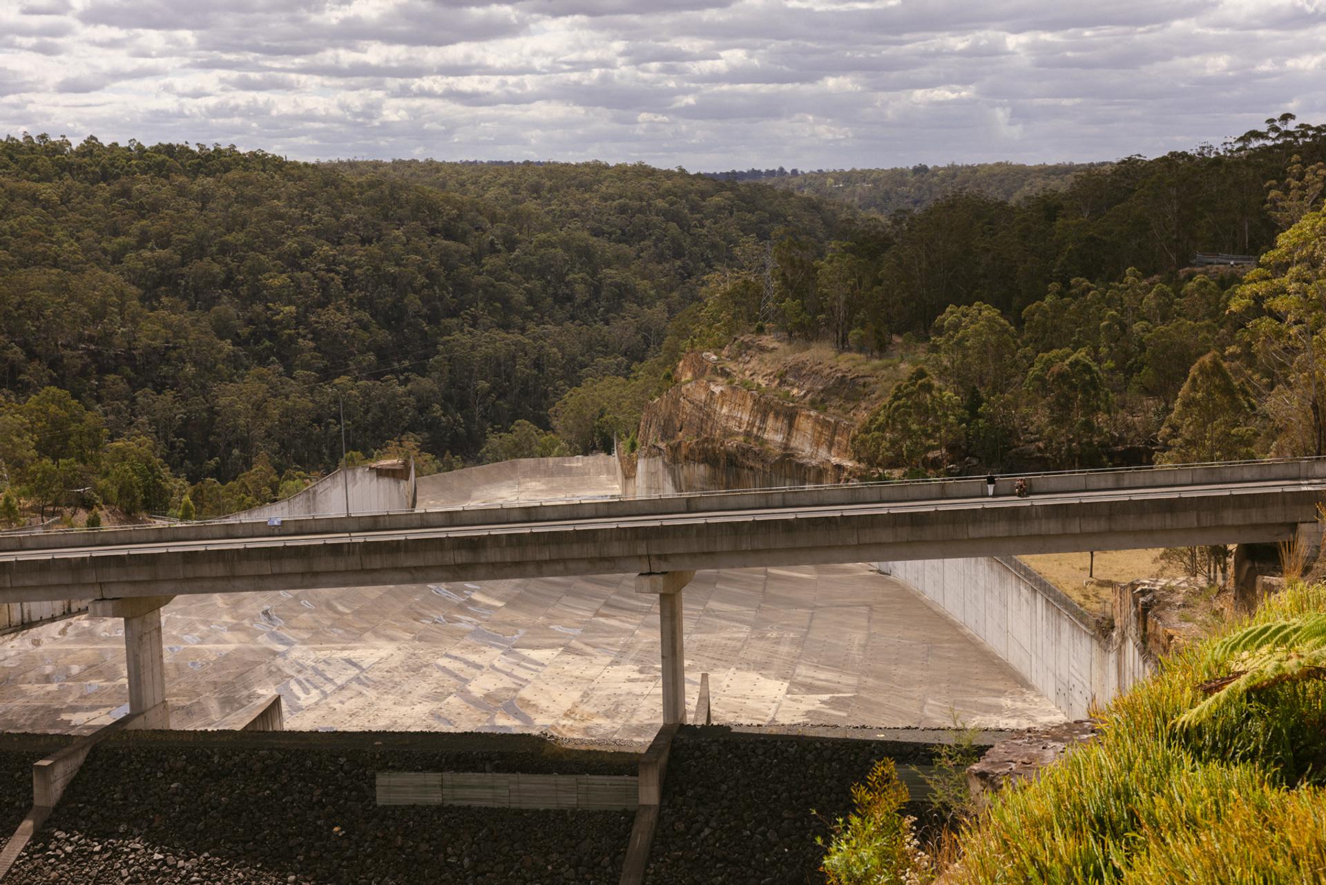 Bridge above the dam