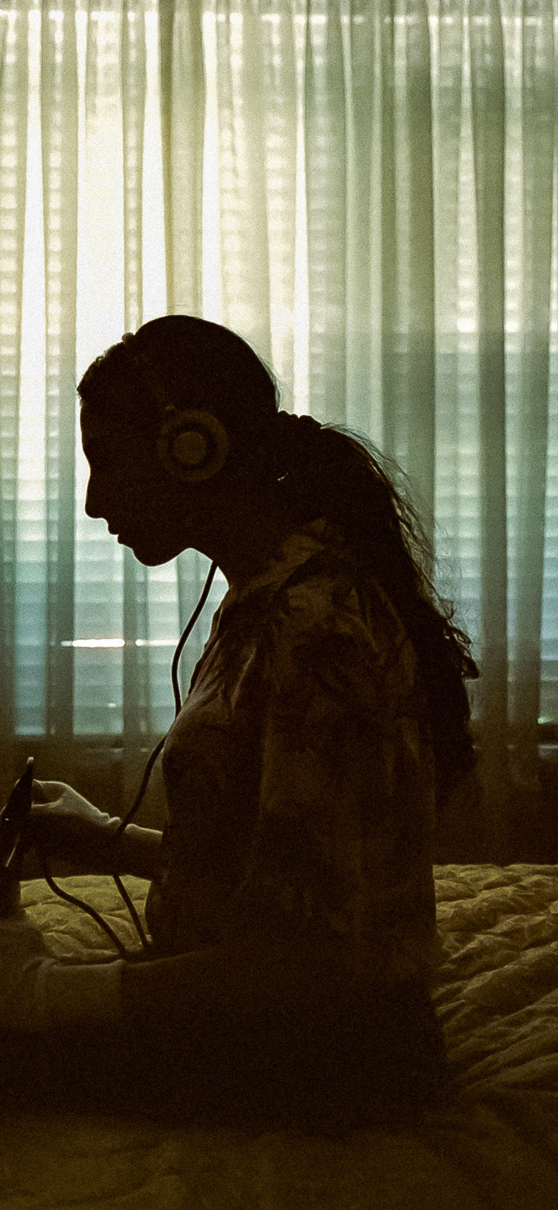 Latitudes – Sometimes to One Hundred