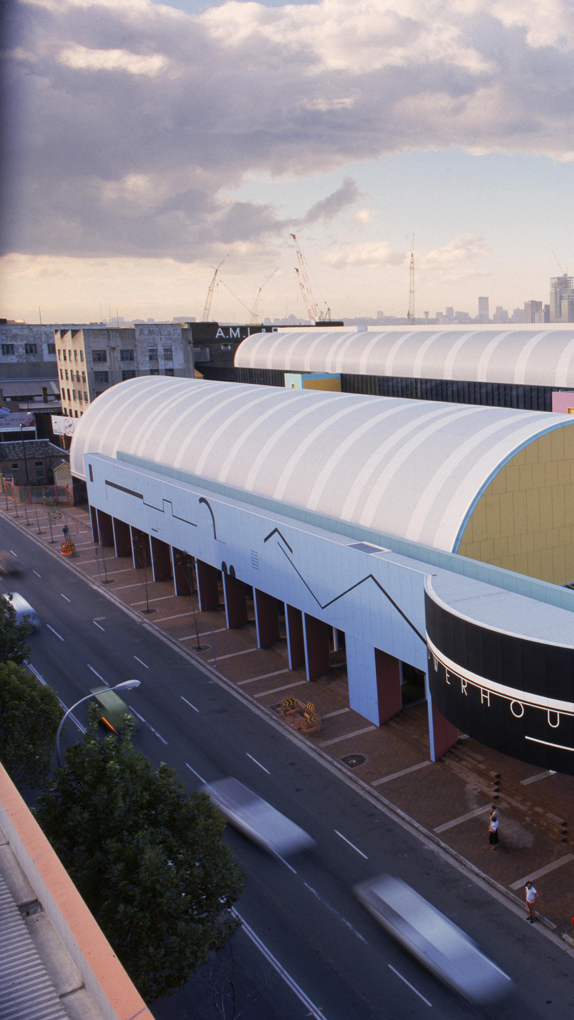 Powerhouse Museum, Stage 2 exterior from high angle, city skyline in background