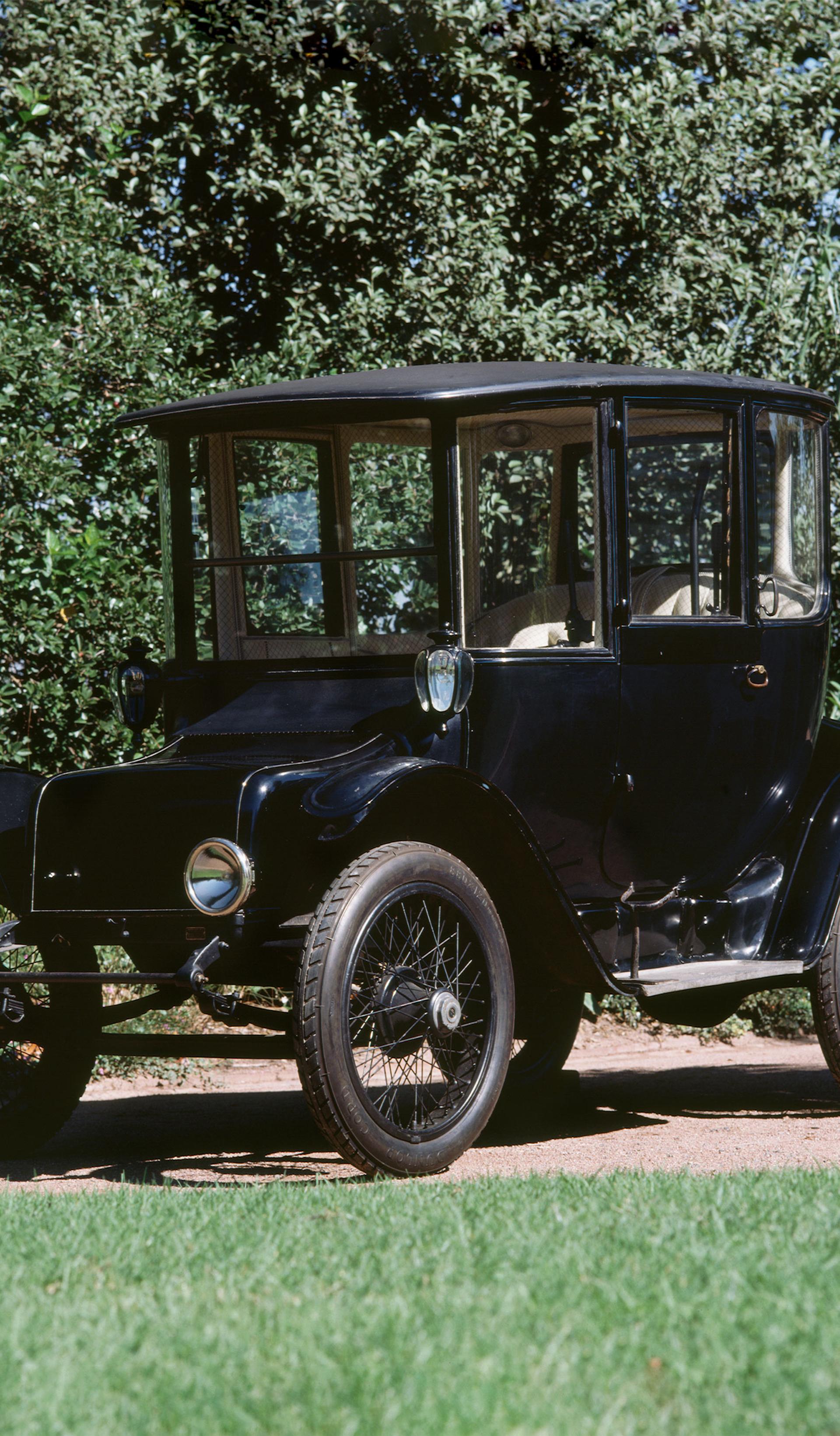 Black enamel painted brougham body automobile