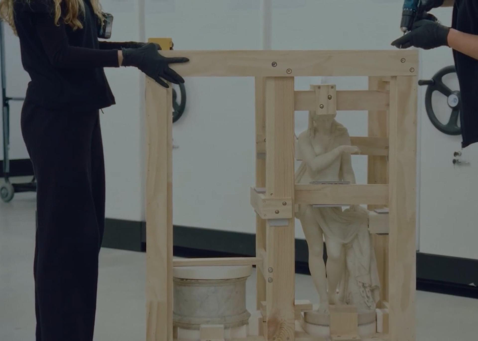 packing sculpture