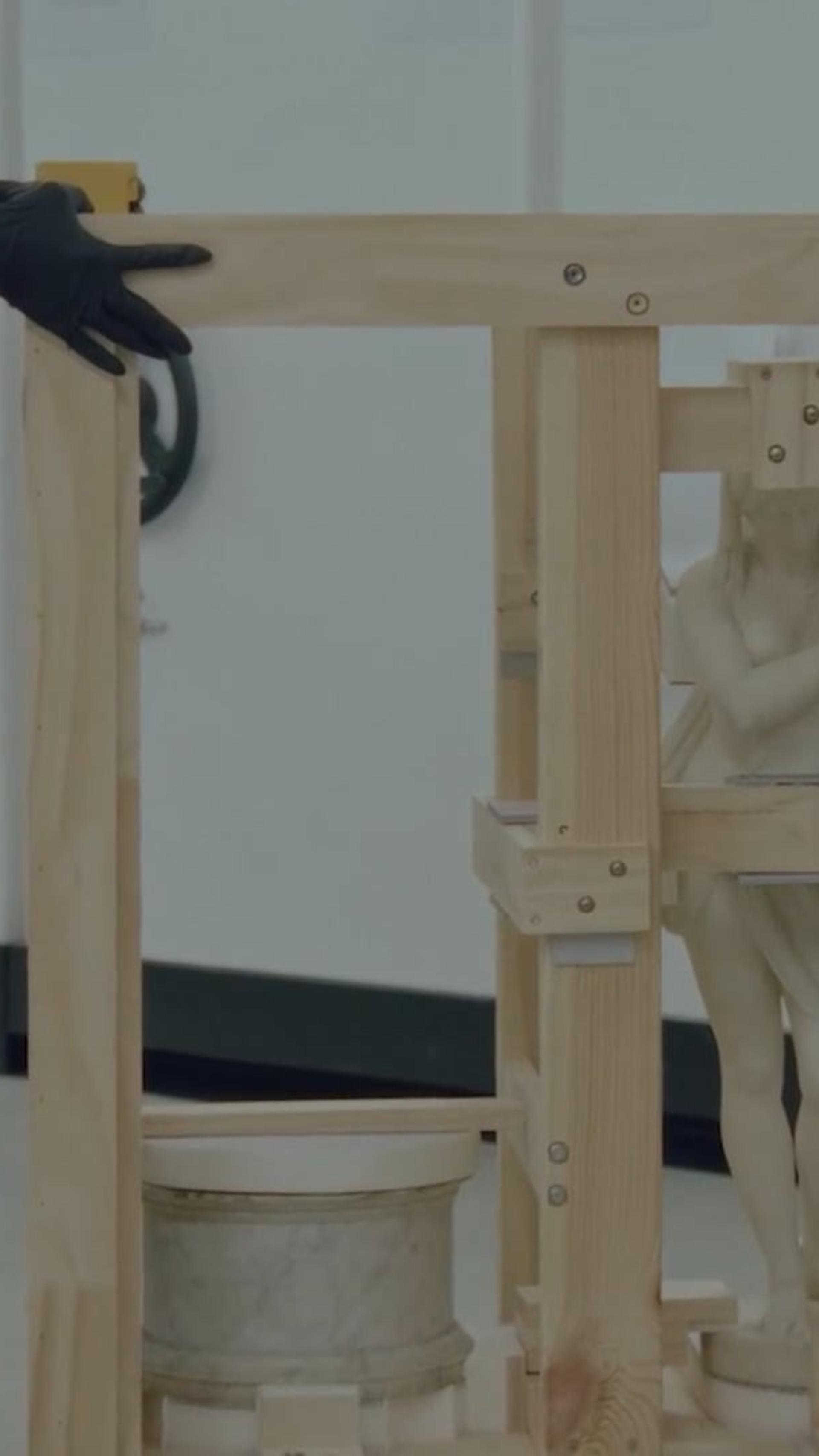 packing sculpture