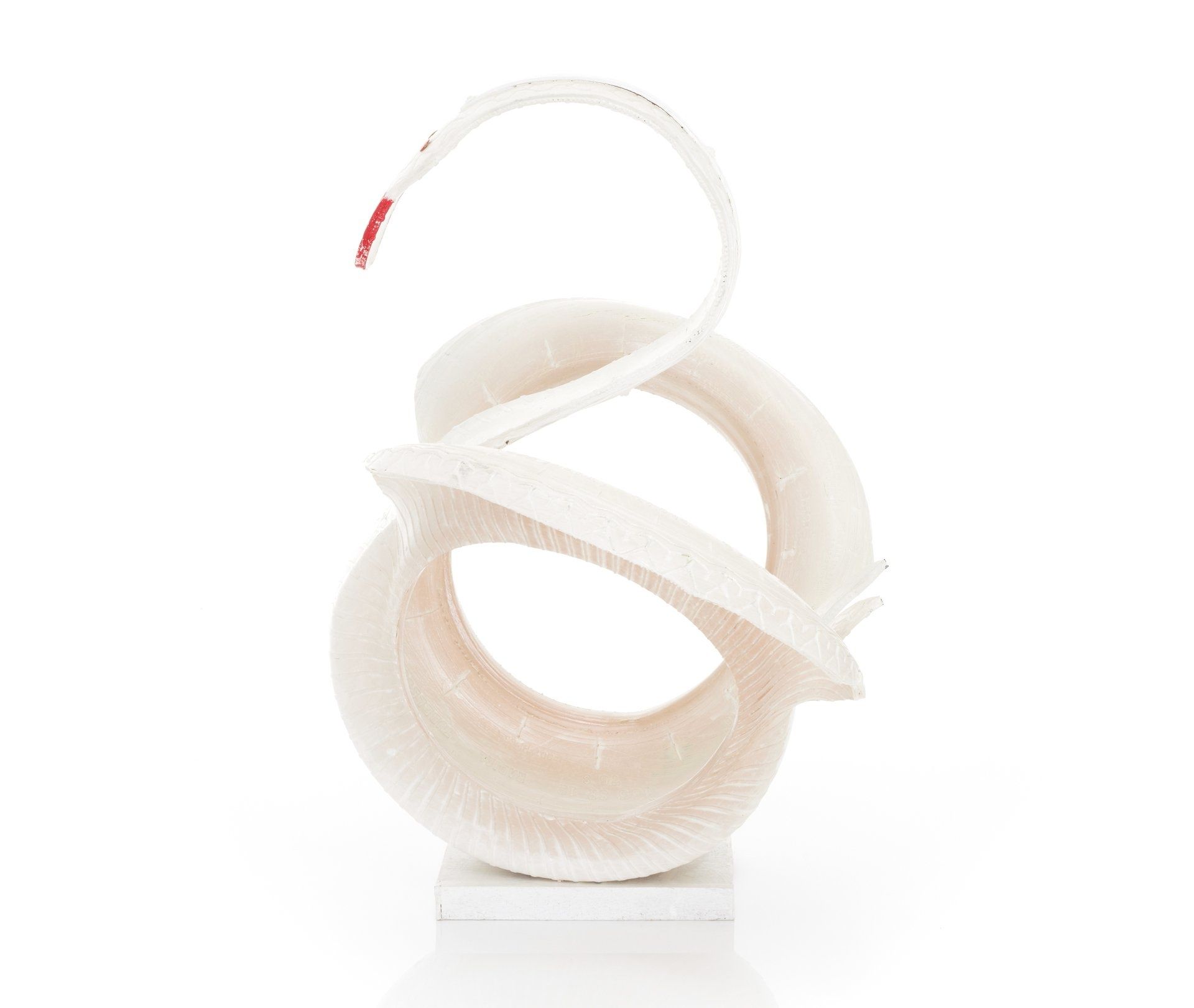 Swan made by Tyre in white.