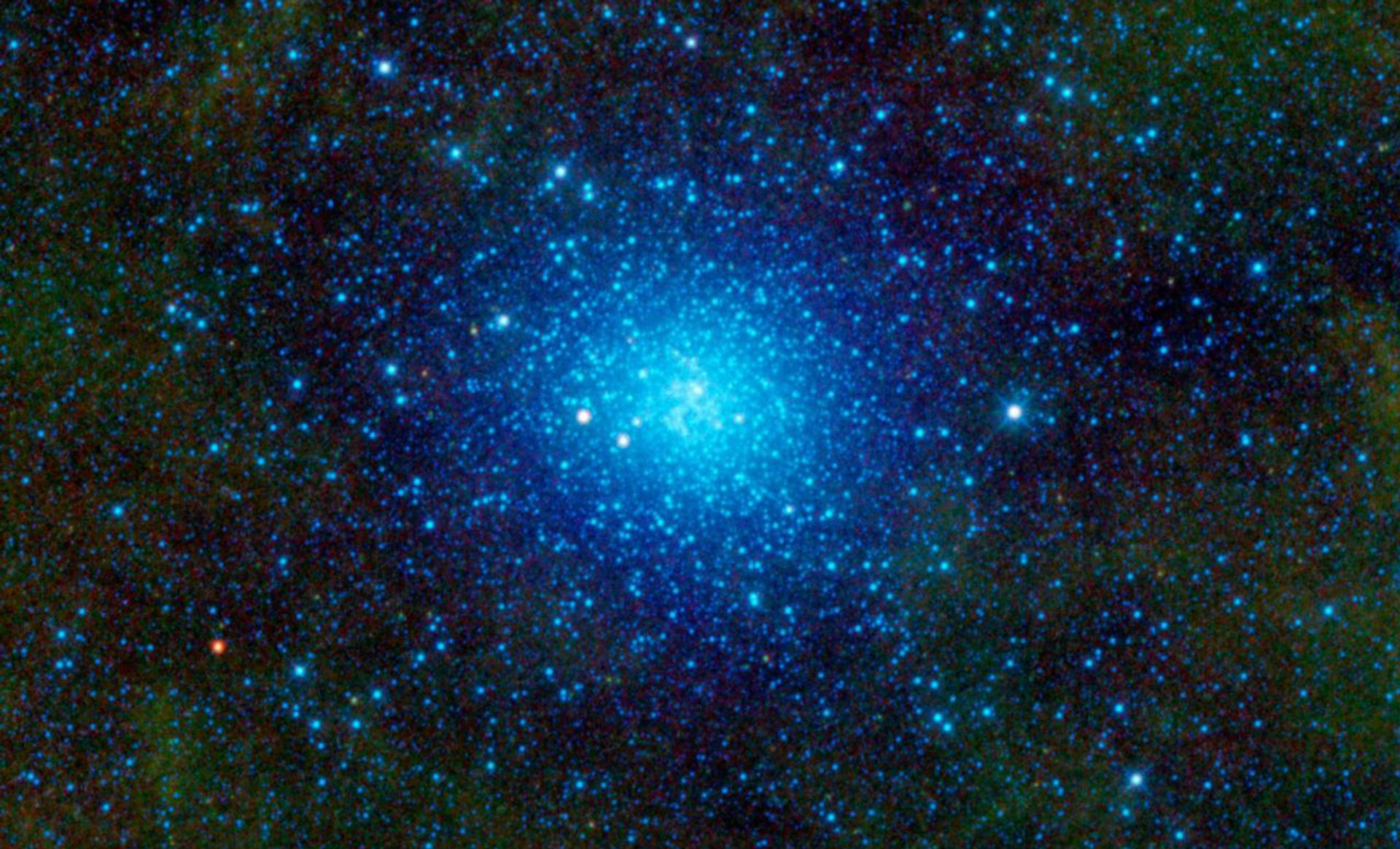 Wide-field Infrared capture of the stars.