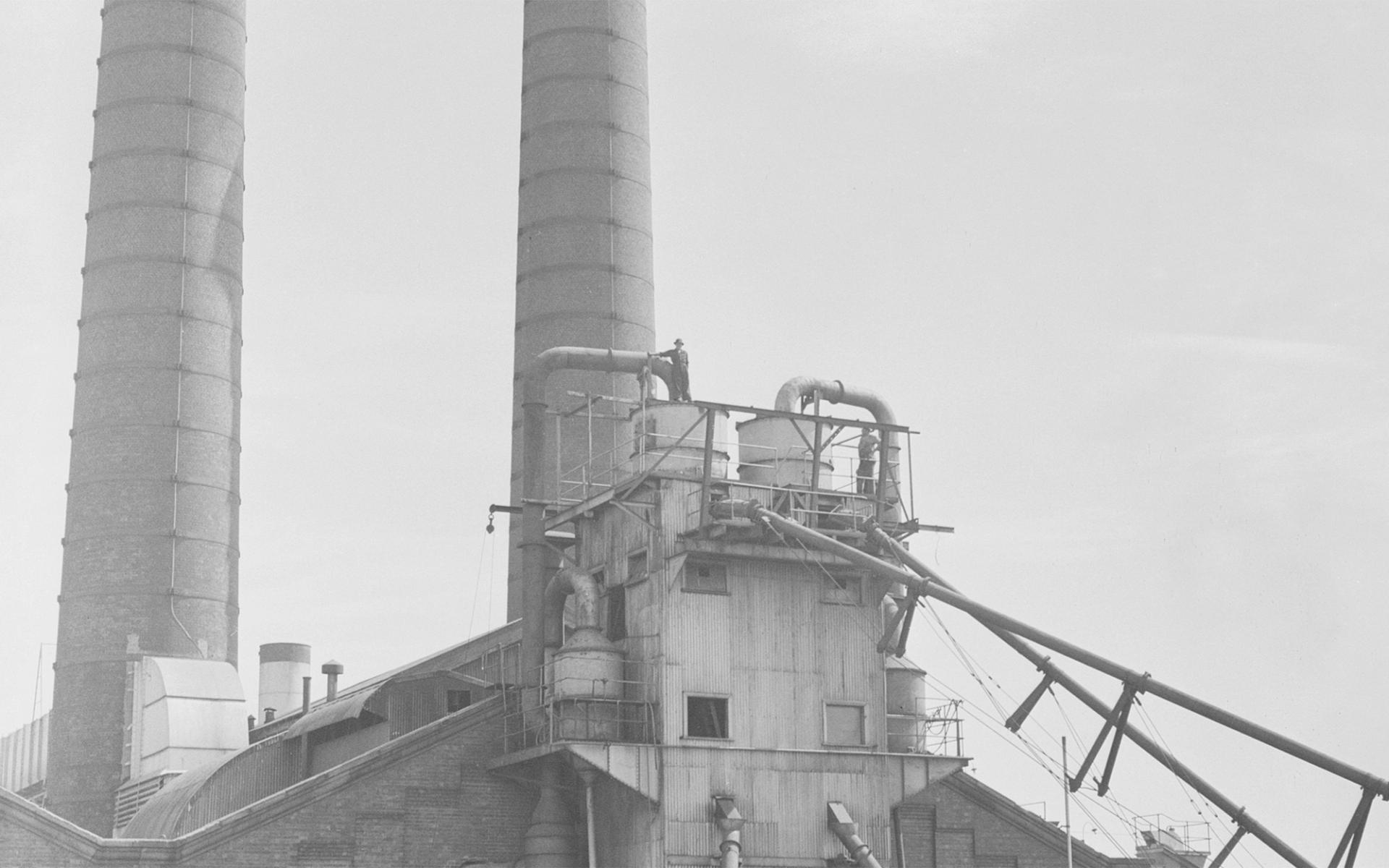 Black and white photograph of the Powerhouse museum in Ultimo in 1960.