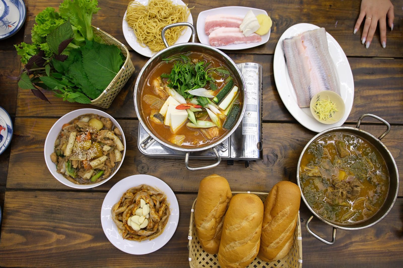 Lẩu hải sản tươi ngon