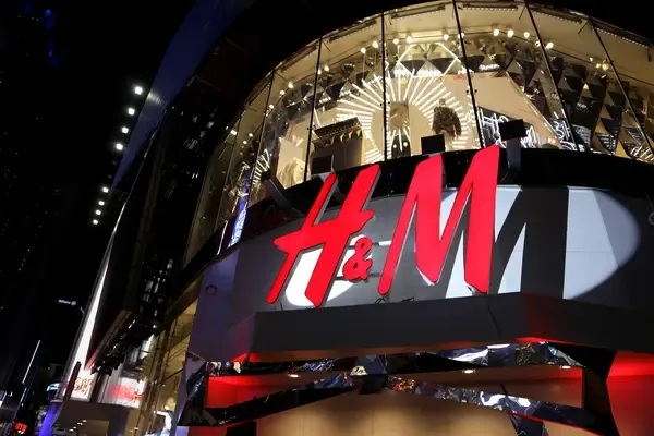 H&M brand image