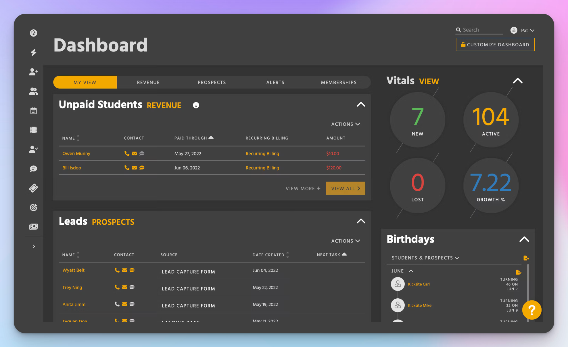 Kicksite dashboard showing unpaid students, new leads and active student counts