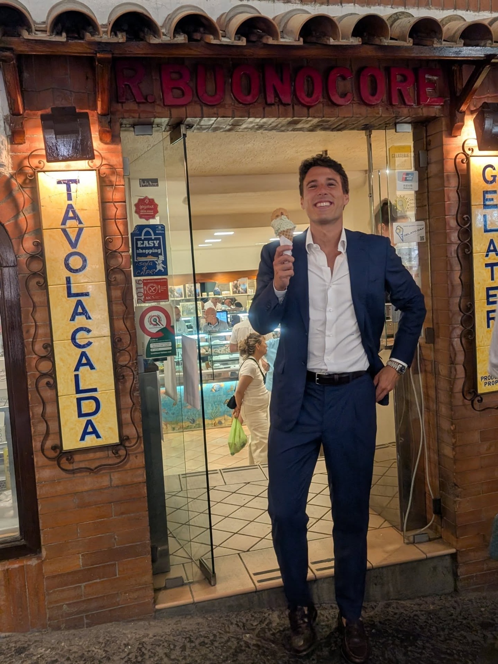 Chi porta giacca e camicia sa cosa è Marinella - Alessandro Marinella