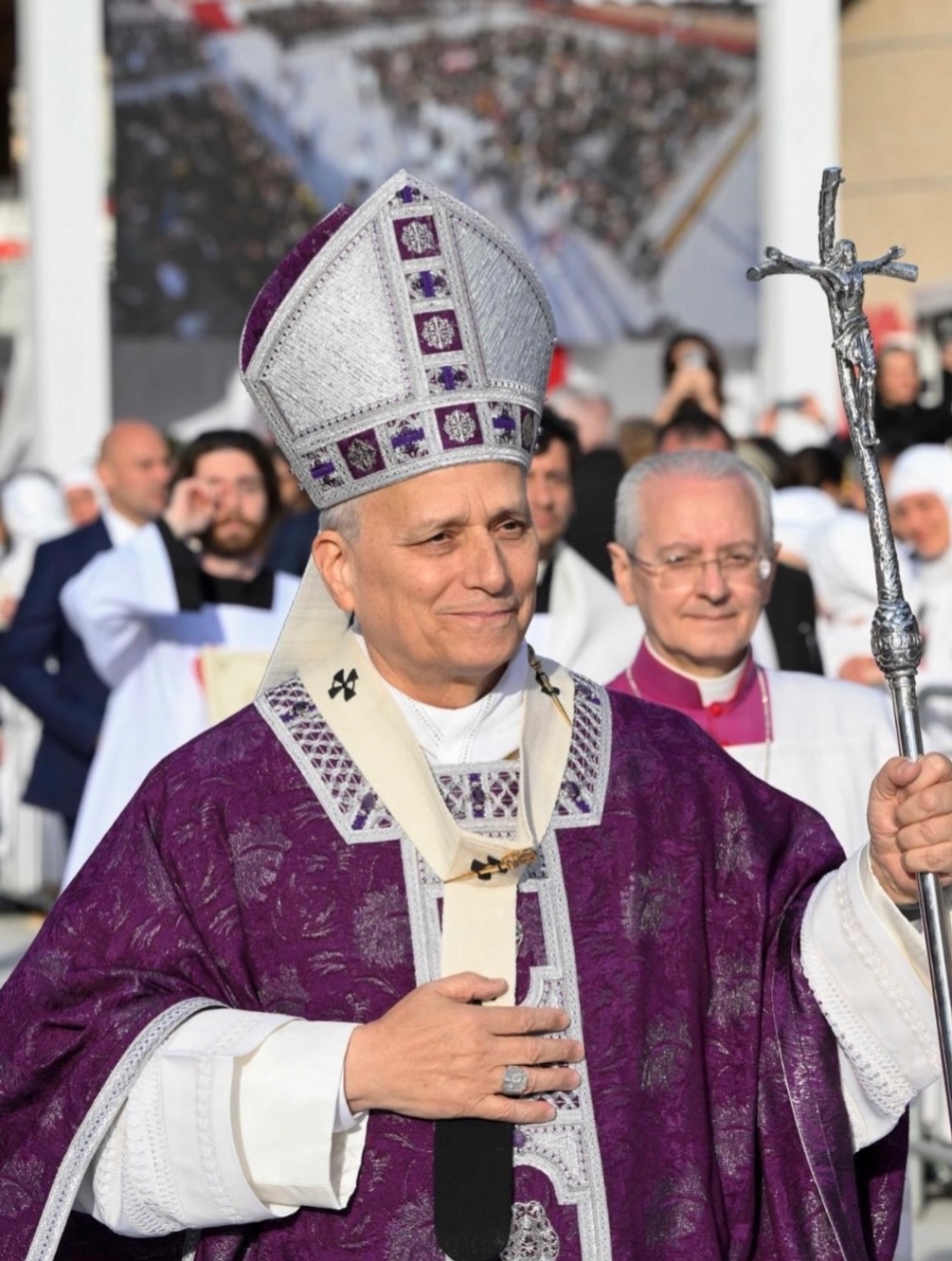 Anche il Papa ha uno stilista e non è quello che pensi