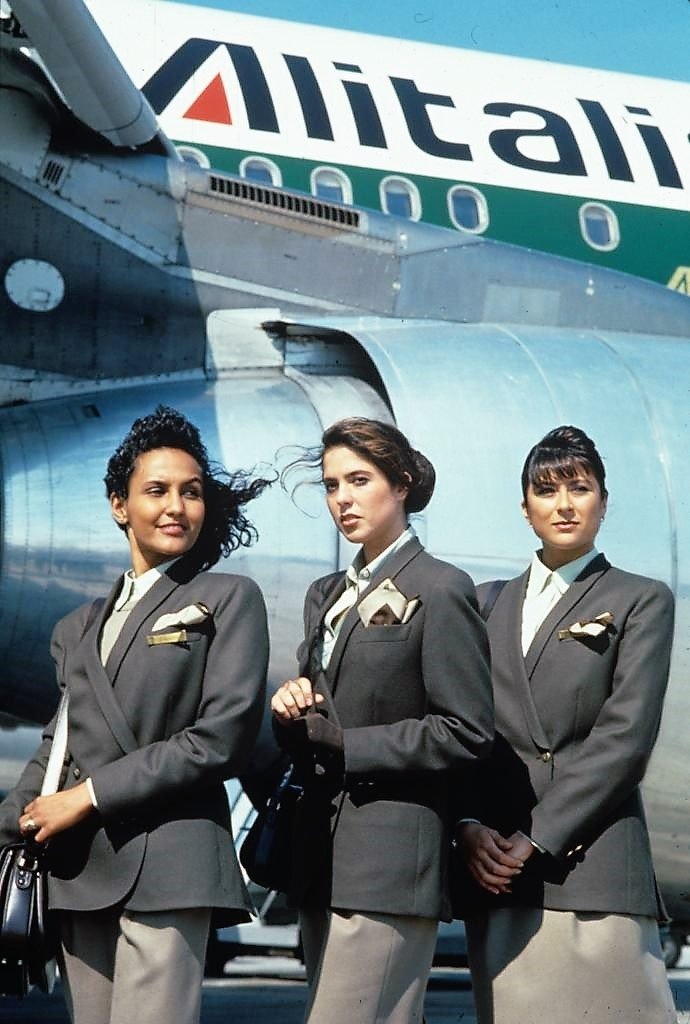 Quando Armani vestiva le hostess di Alitalia
