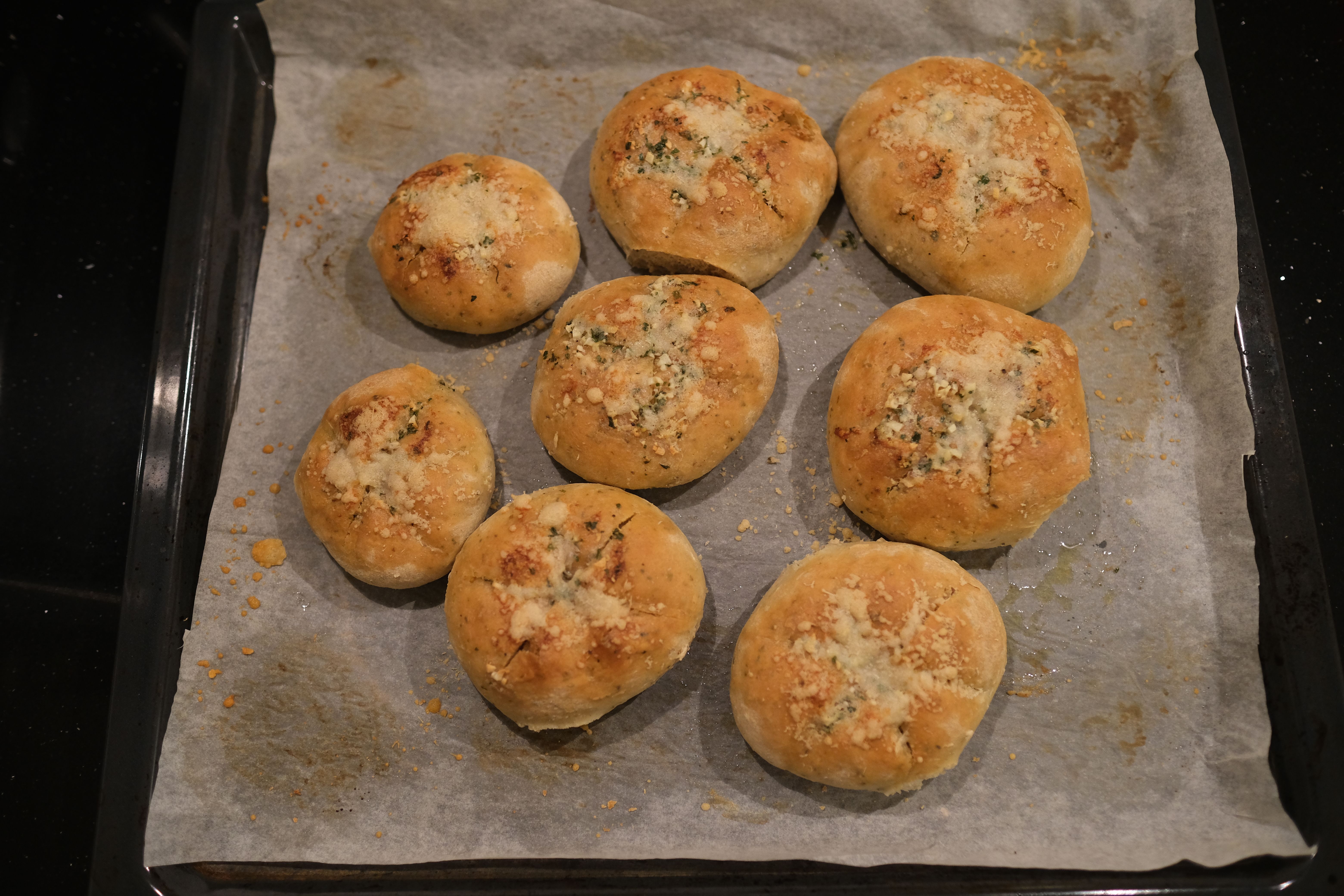 Ferdige hvitløksbaguetter