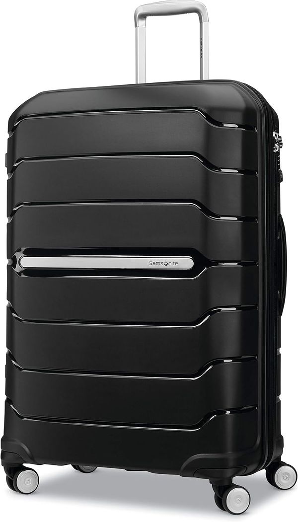 Samsonite Freeform Large Checked Spinner Luggage