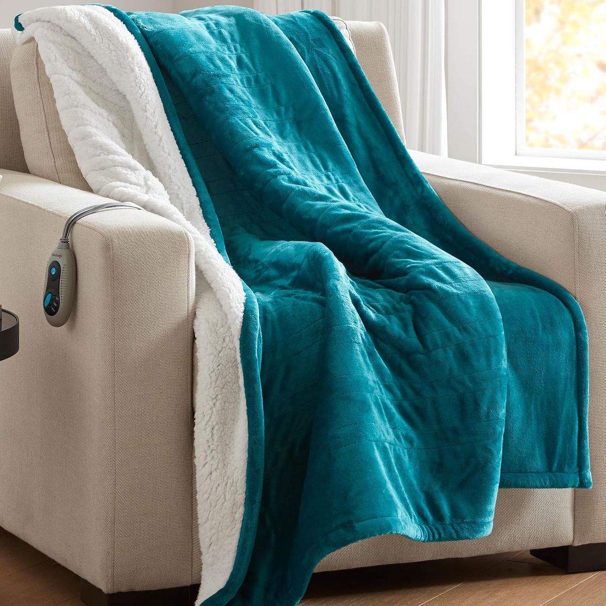 Beautyrest Reversible Heated Throw