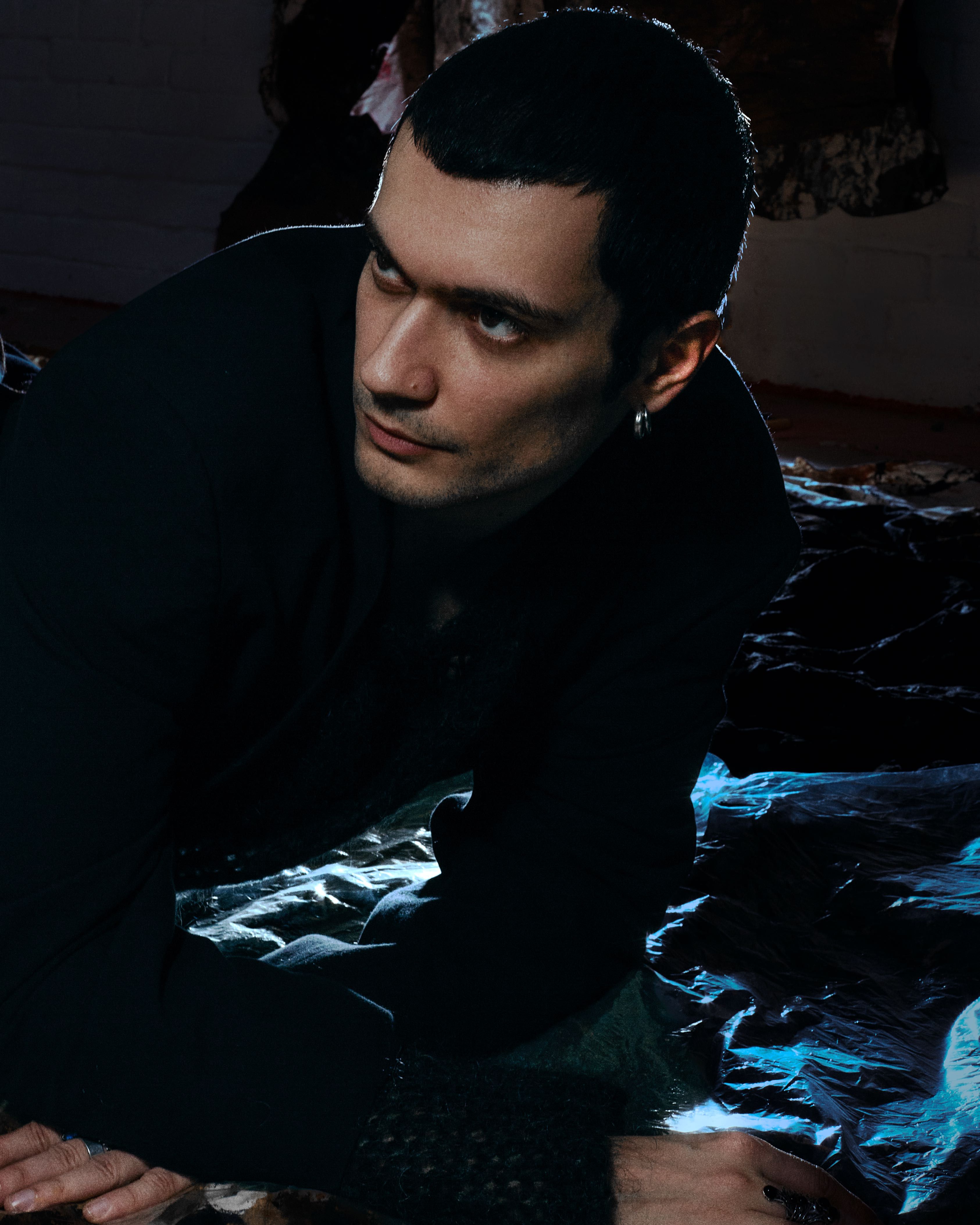 Gated Nightmares: Herrensauna’s Cem Dukkha