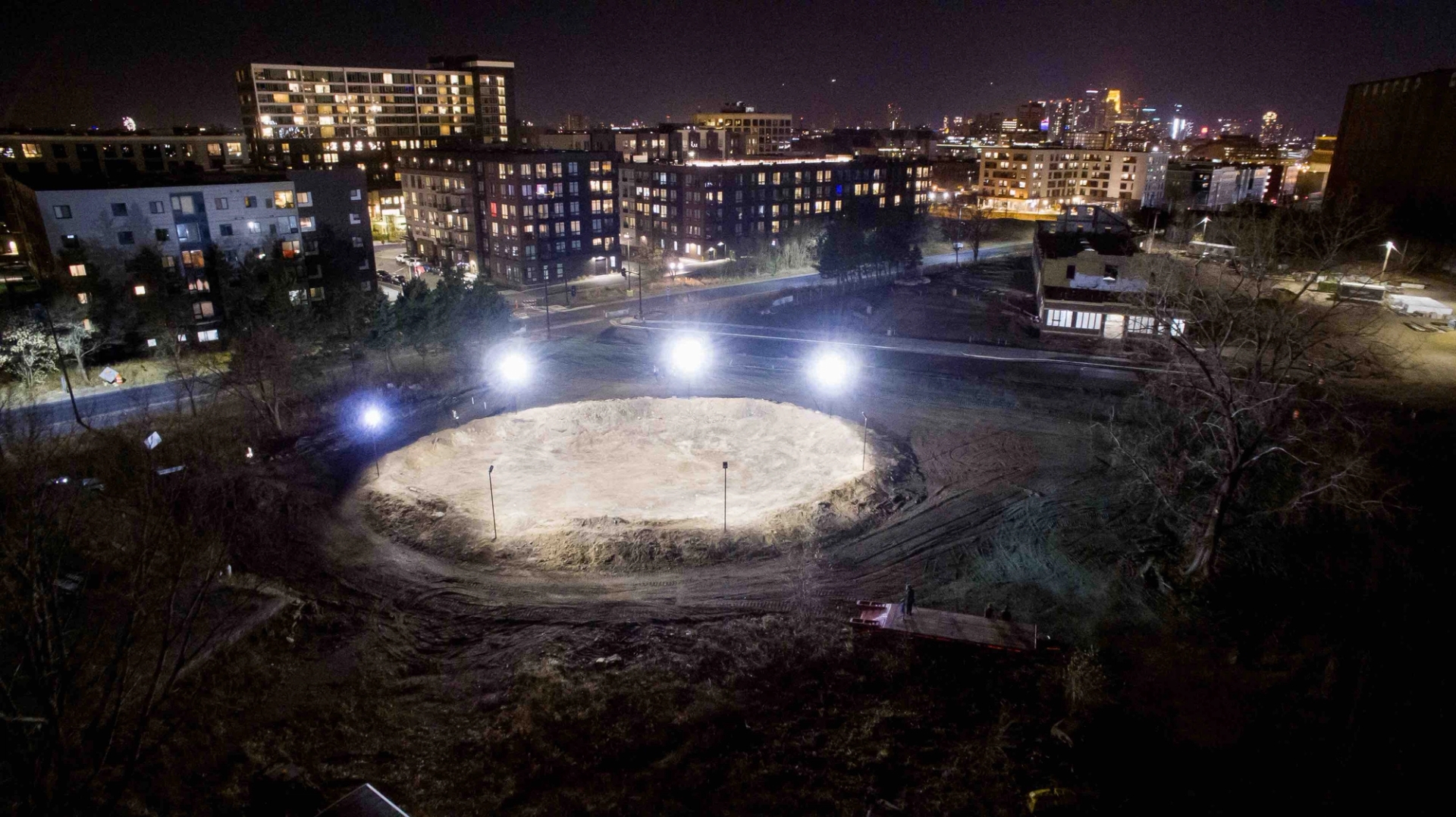 Jasper Marsalis, Stadium, 2020. Installation View. © Midway Contemporary Art